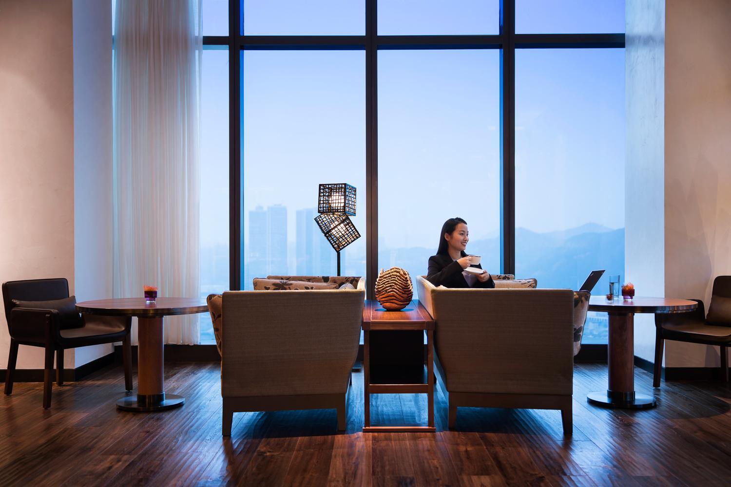 King Room with Ocean View - Club Access photo 3
