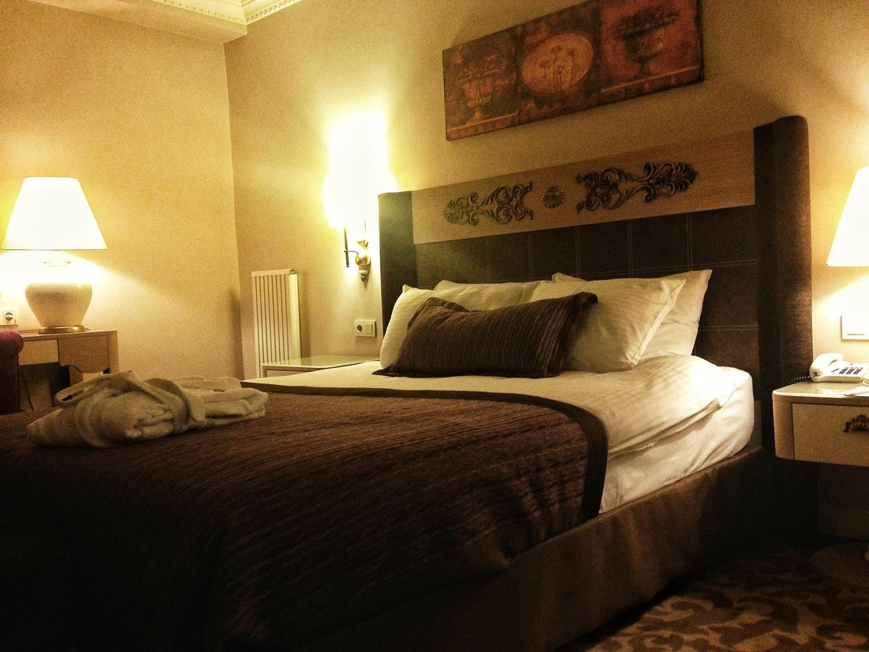 Economy Room