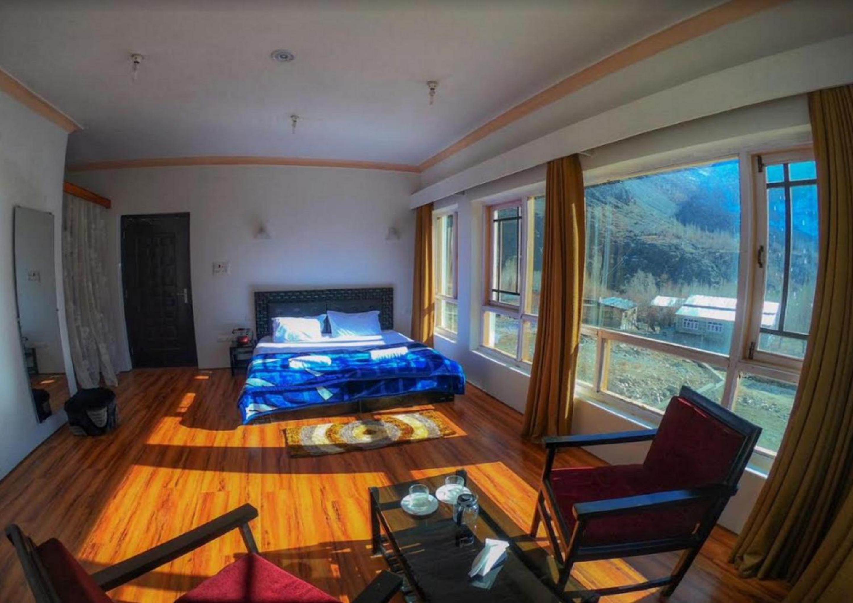 Deluxe Double Room photo 3