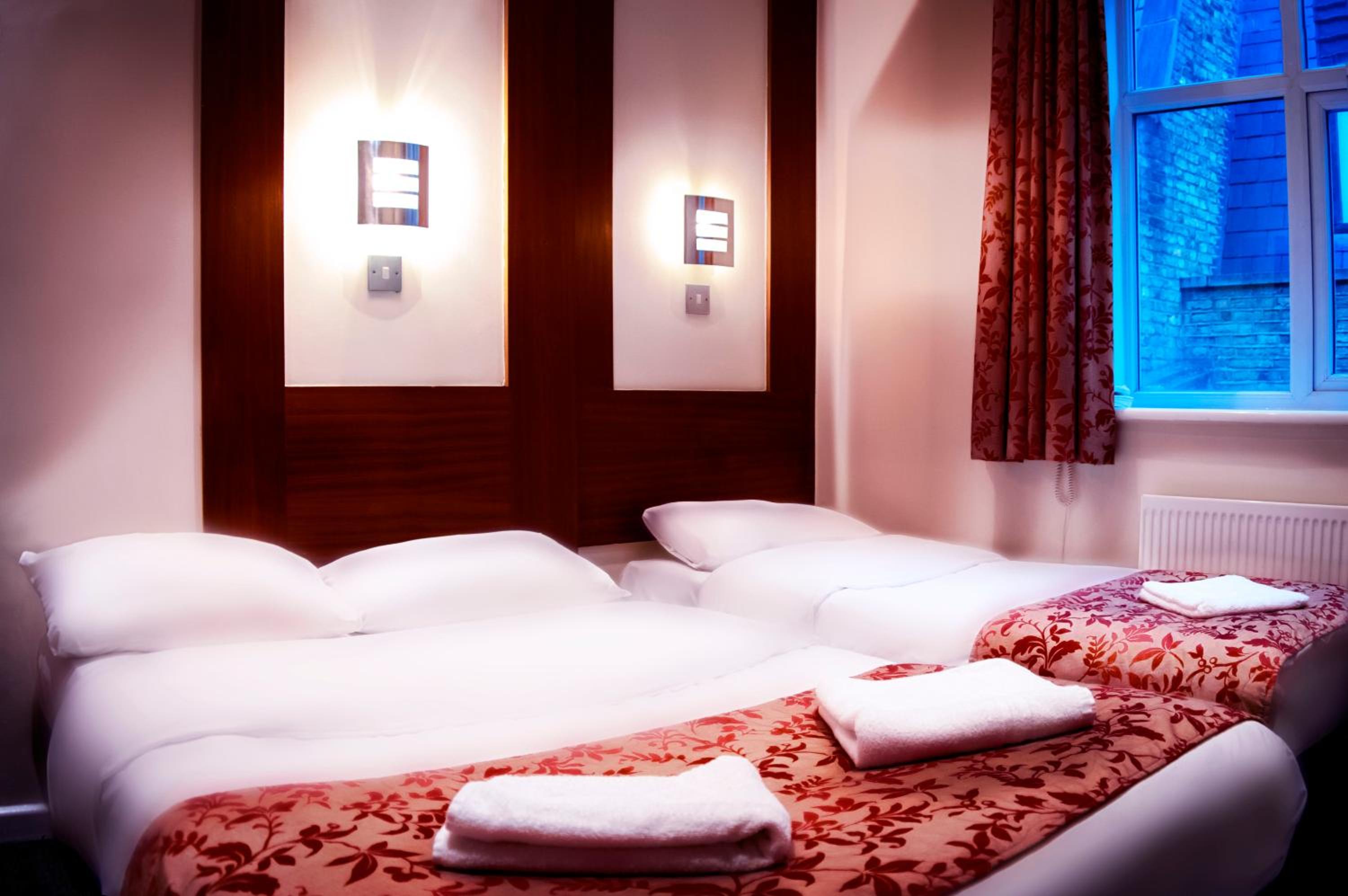 Triple Room photo 2