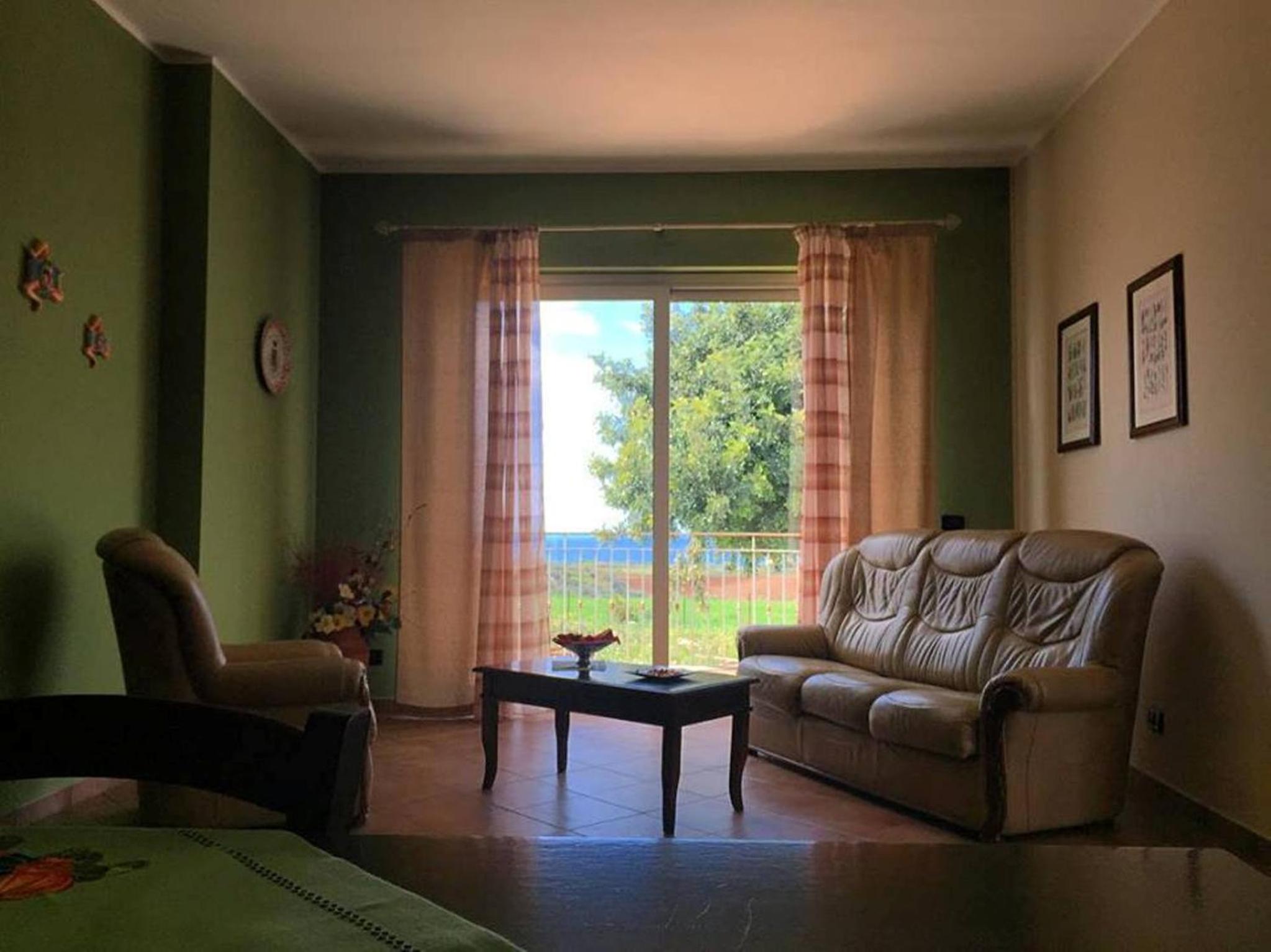 Three-Bedroom Vacation Home  - Photo 38