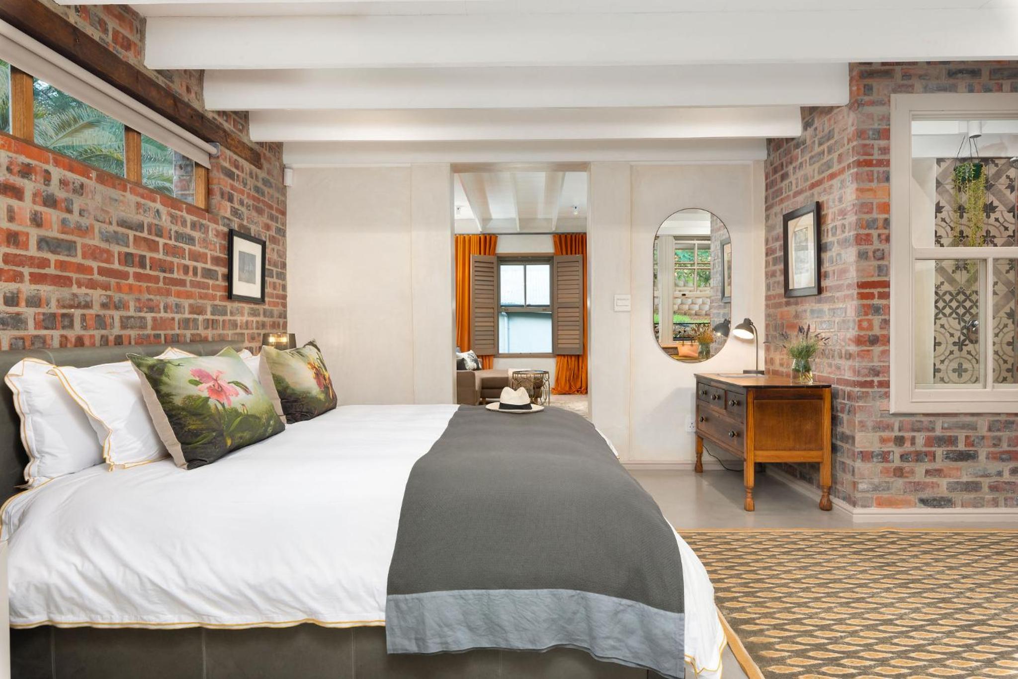 Junior Suite with Balcony photo 3