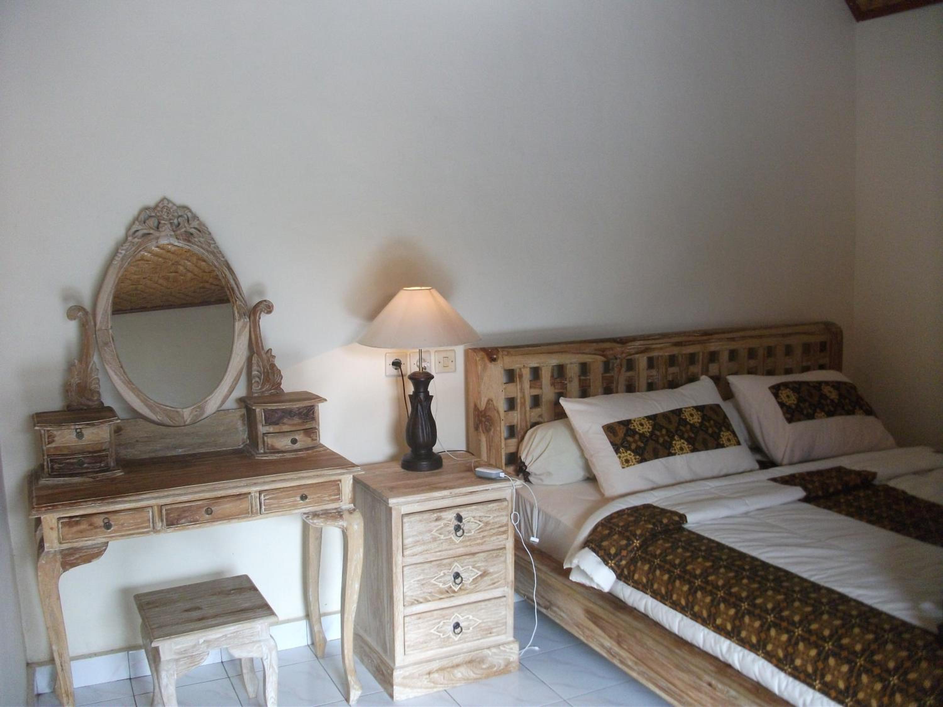 Standard Double Room - Photo 15
