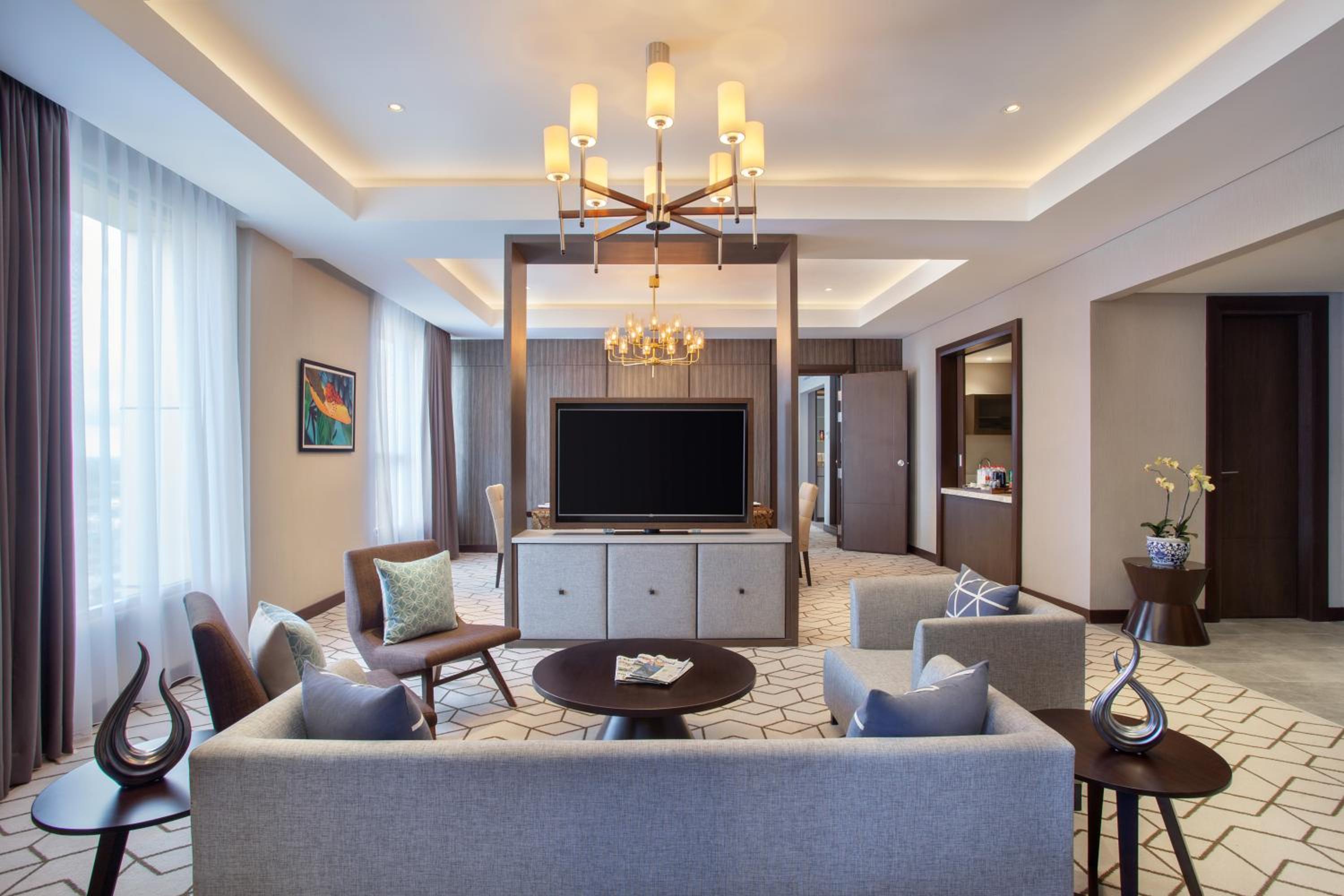 Presidential King Suite - Non-Smoking photo 1