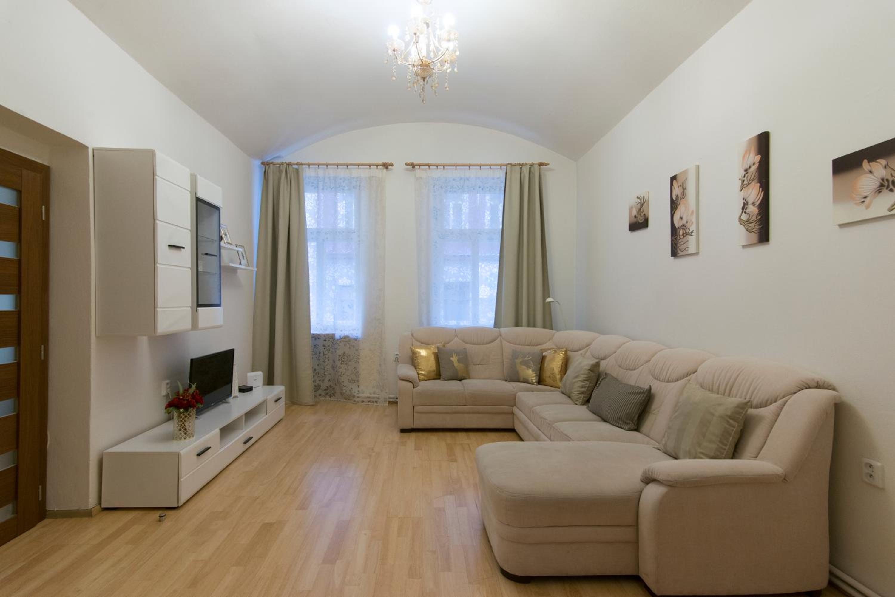 Superior Apartment