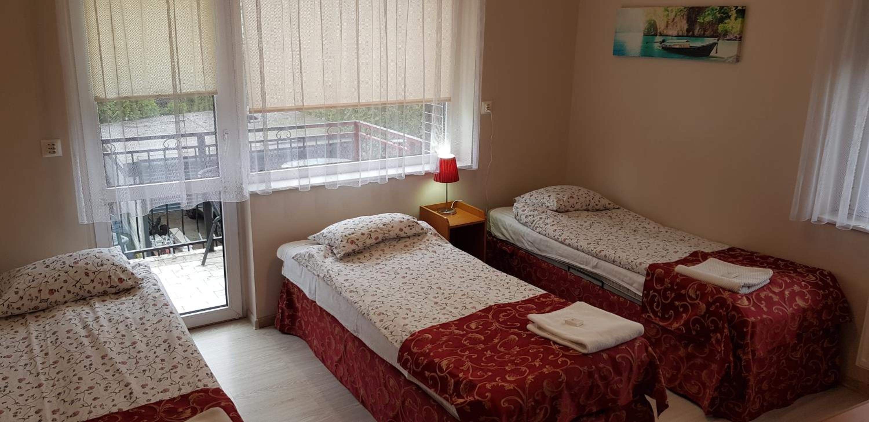 Triple Room