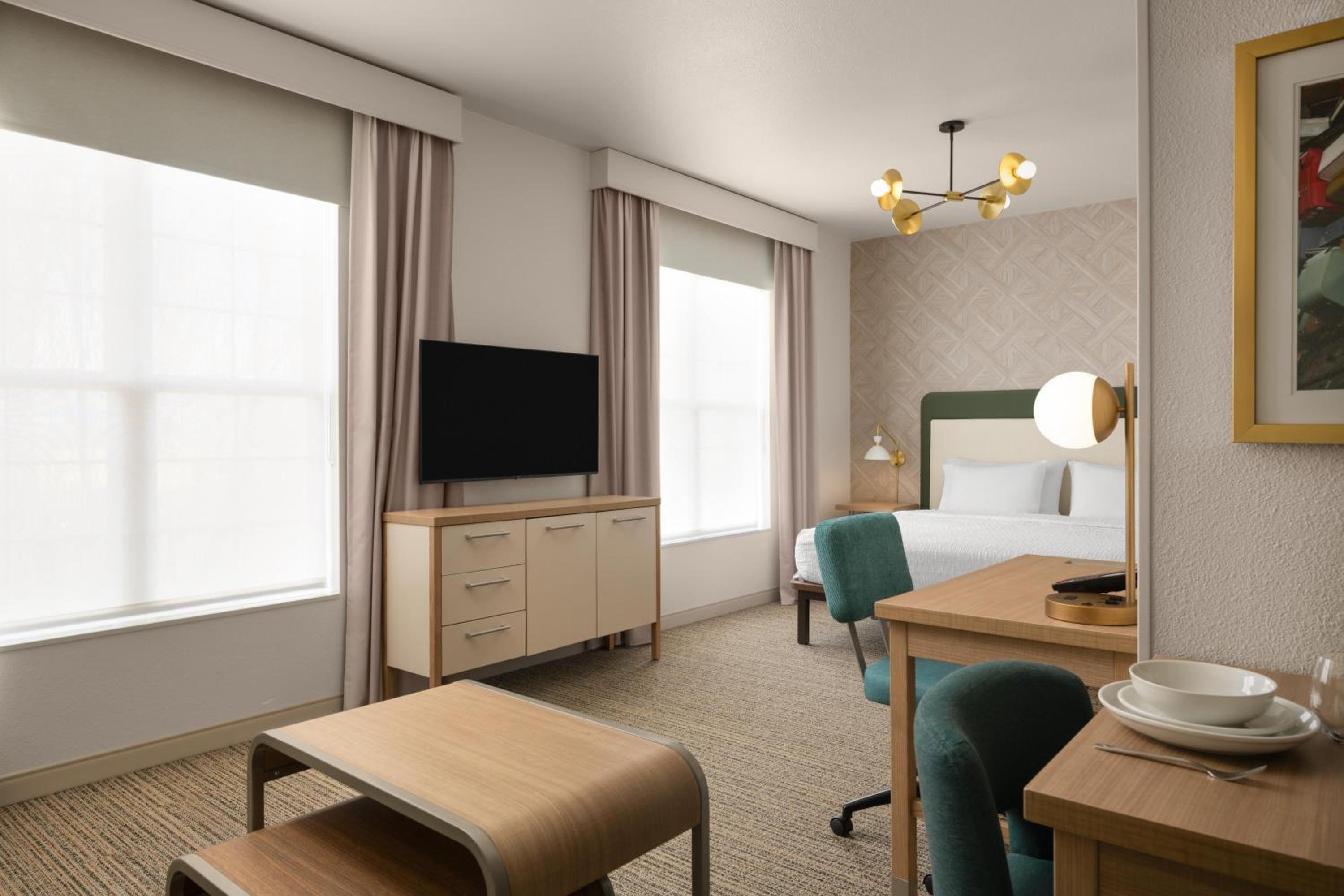 Studio Suite with King Bed - Communication Assistance/Non-Smoking