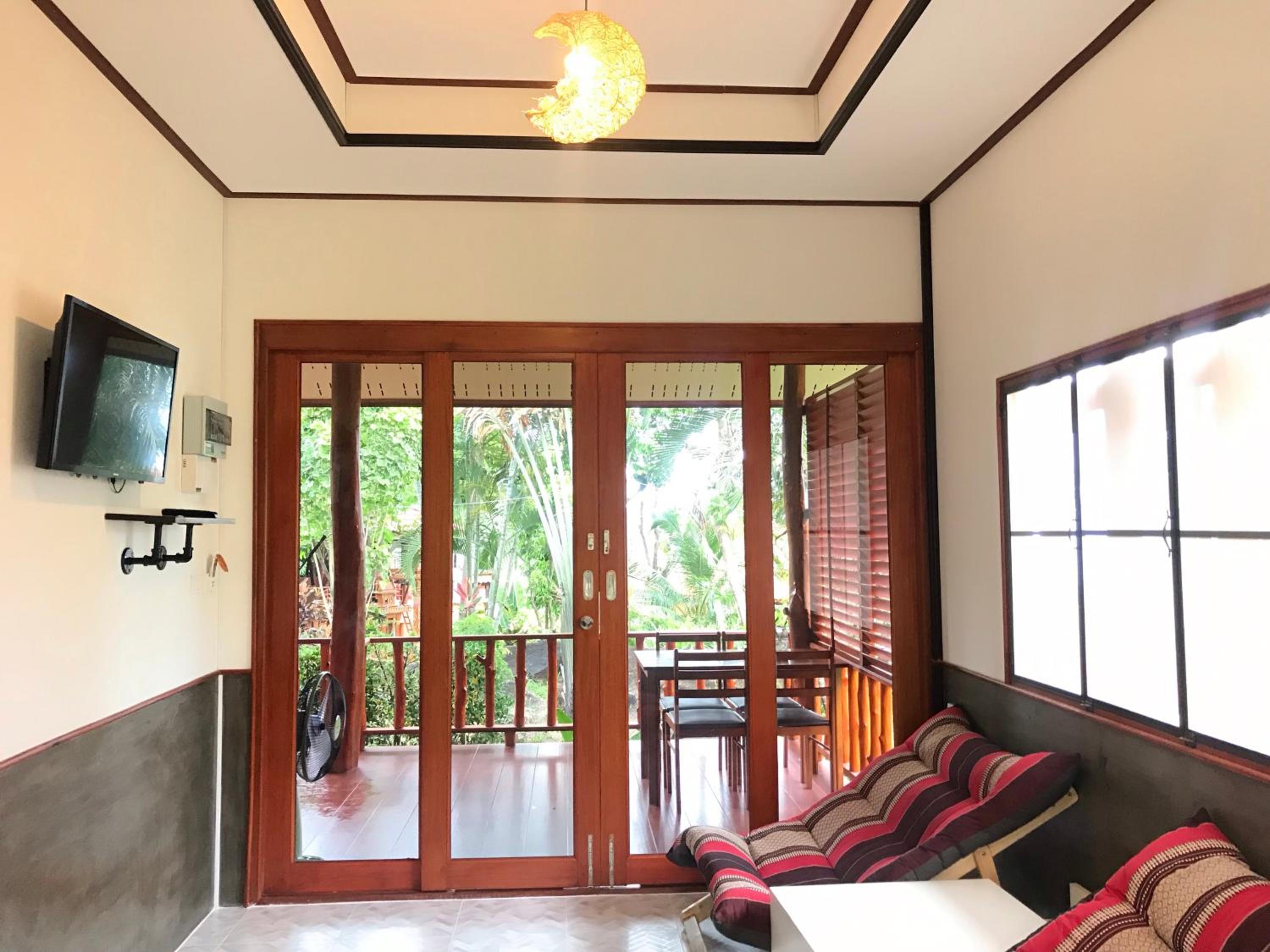 One-Bedroom House photo 2
