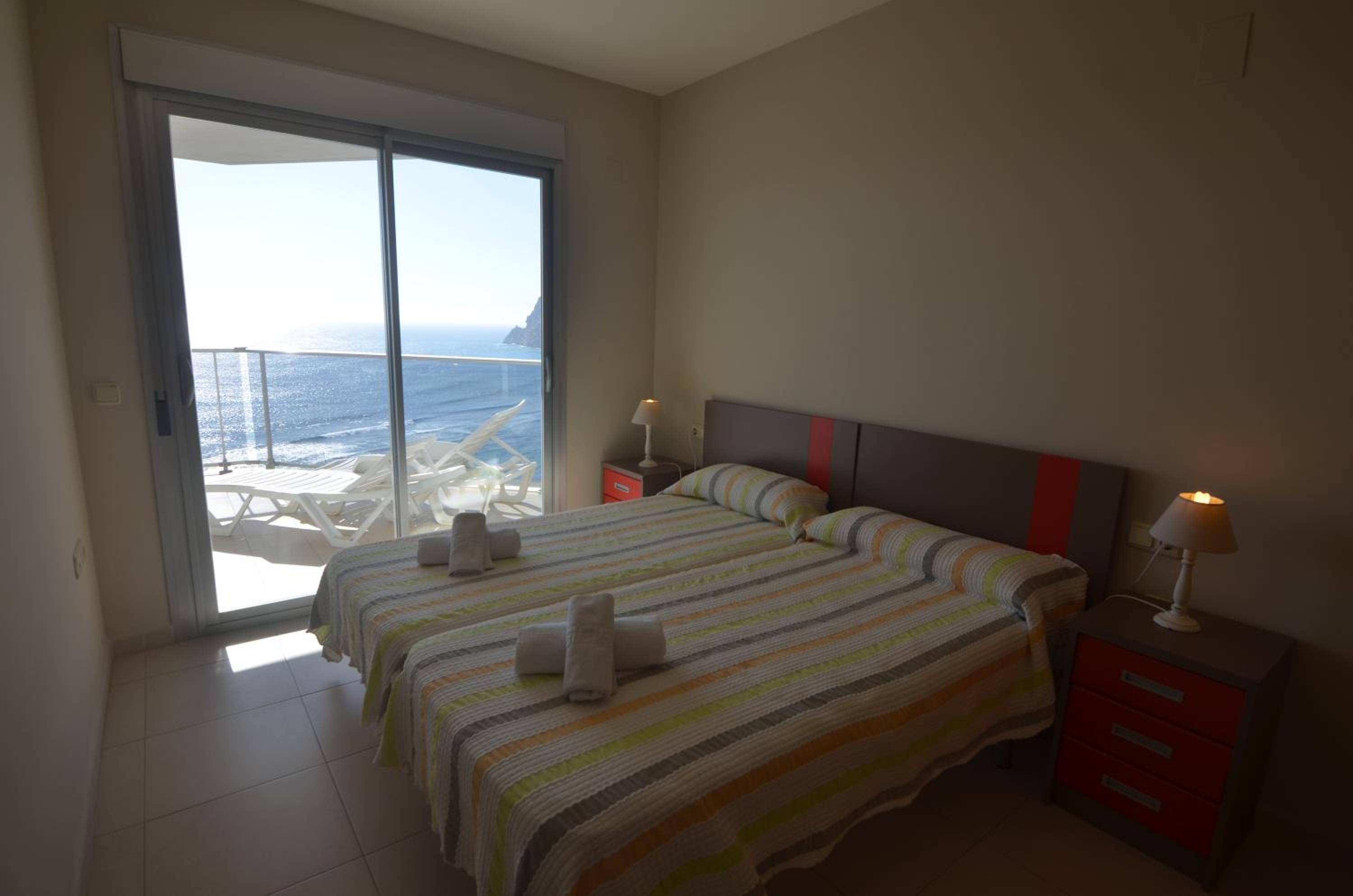 One-Bedroom Apartment with Sea View and Terrace