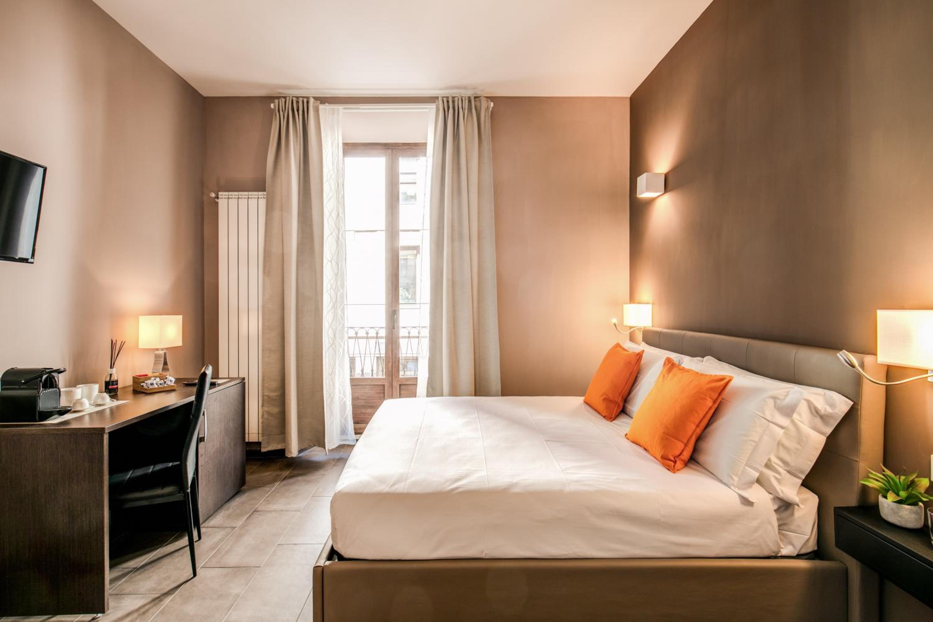 Junior Suite with Balcony photo 1