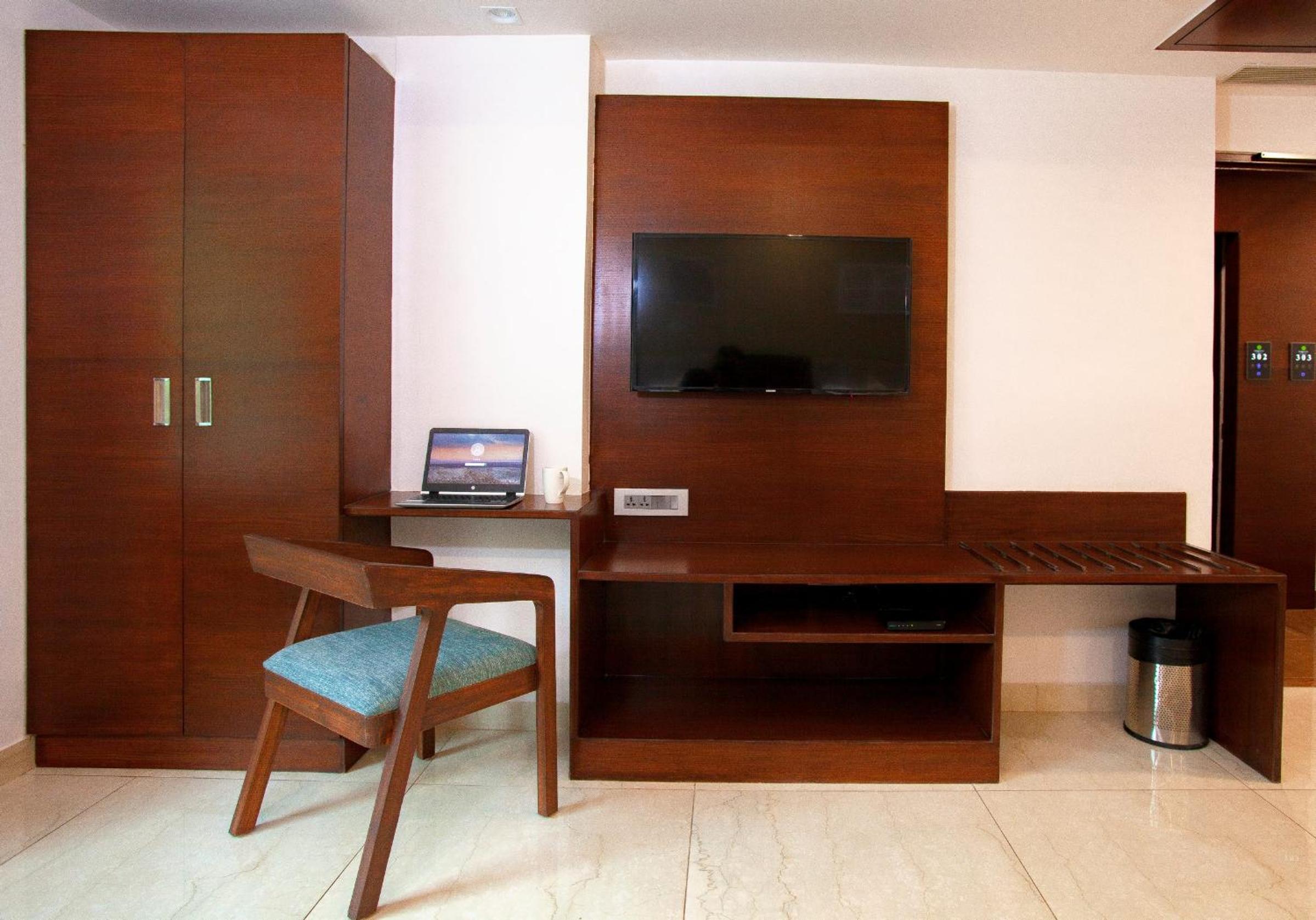 Large Double Room