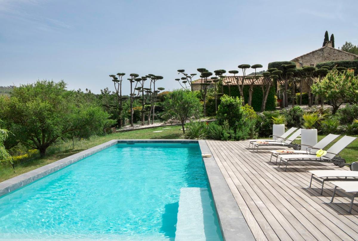 Deluxe Villa photo 2