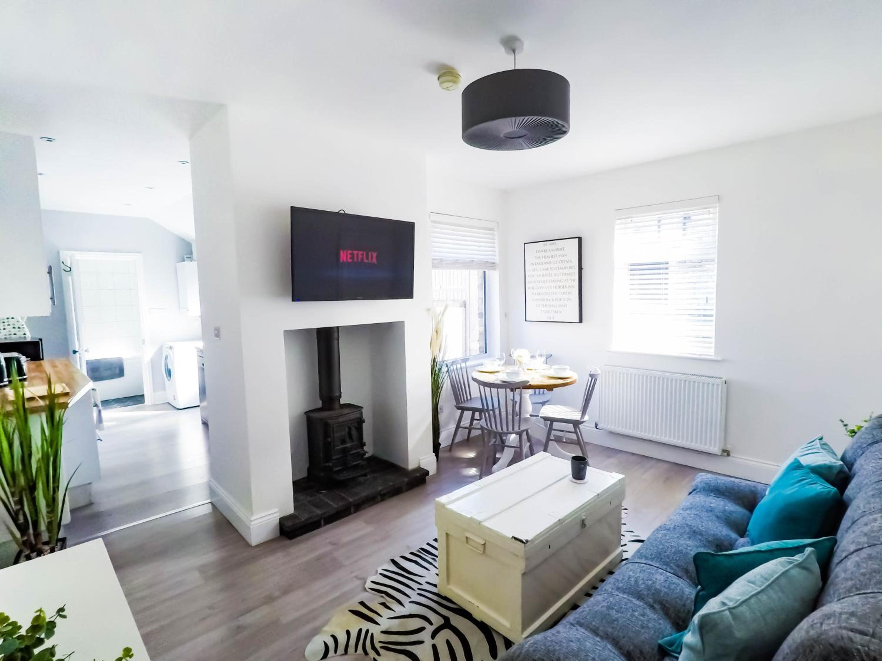 Three-Bedroom House photo 1