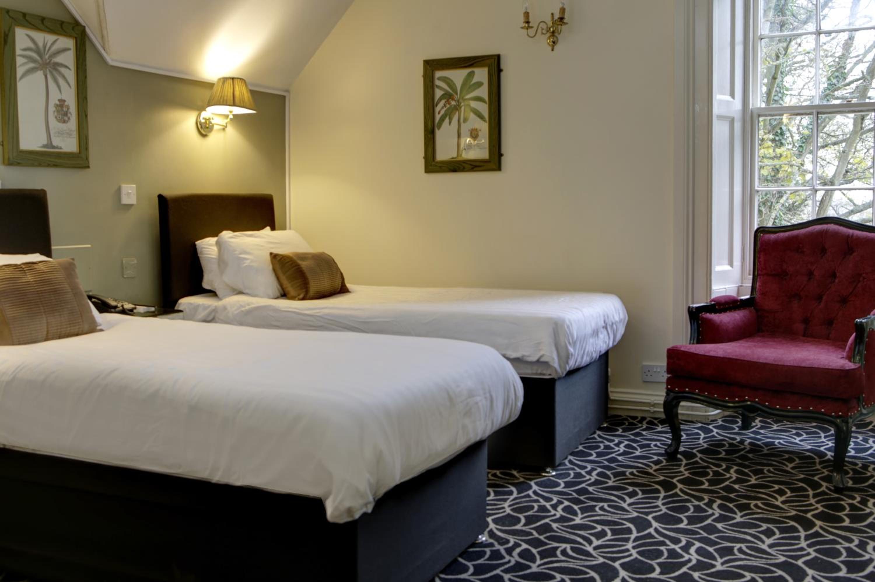 Standard Twin Room photo 3
