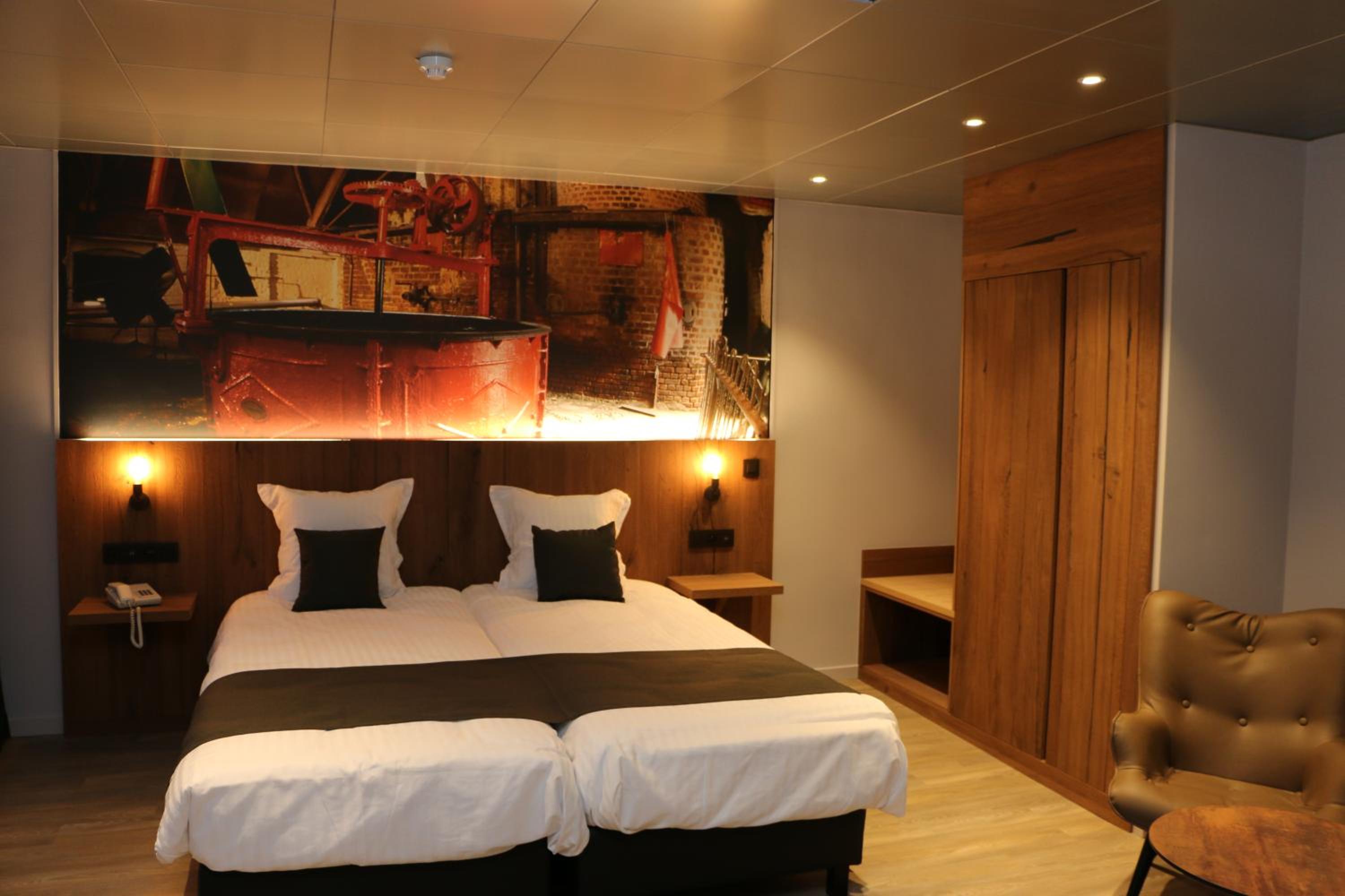Superior Twin Room - Photo 1