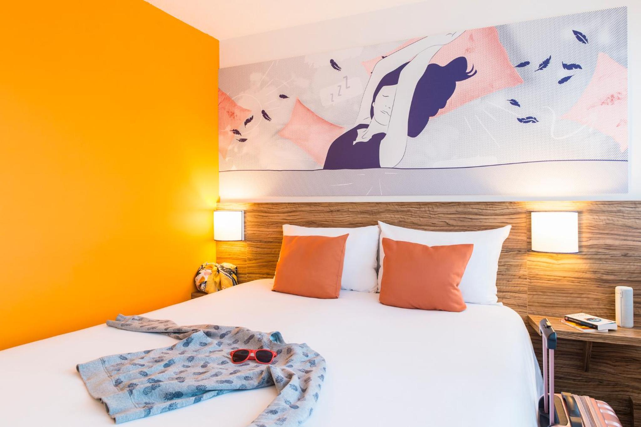 Double Room with Balcony - Photo 1