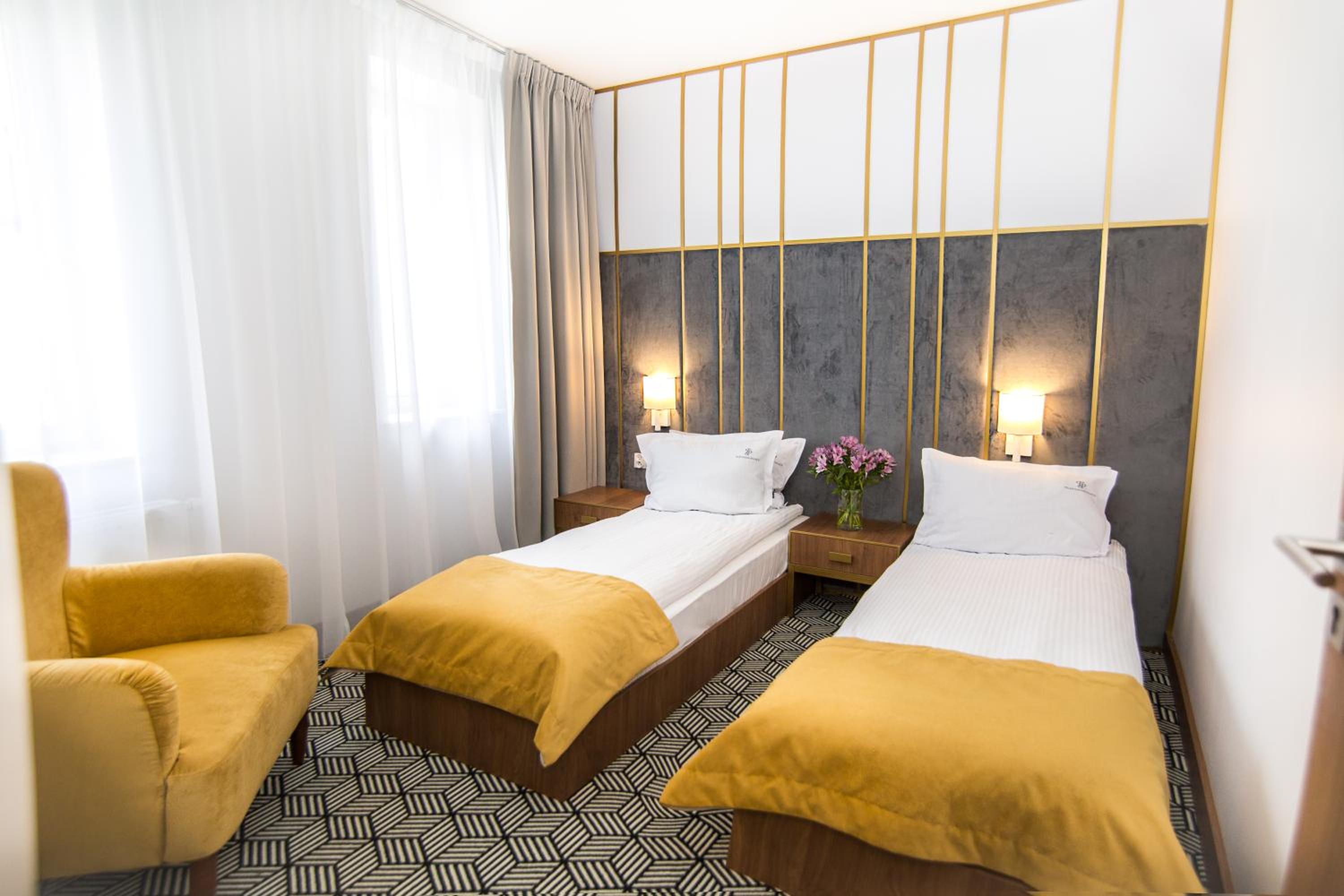Superior Double Room - Photo 4