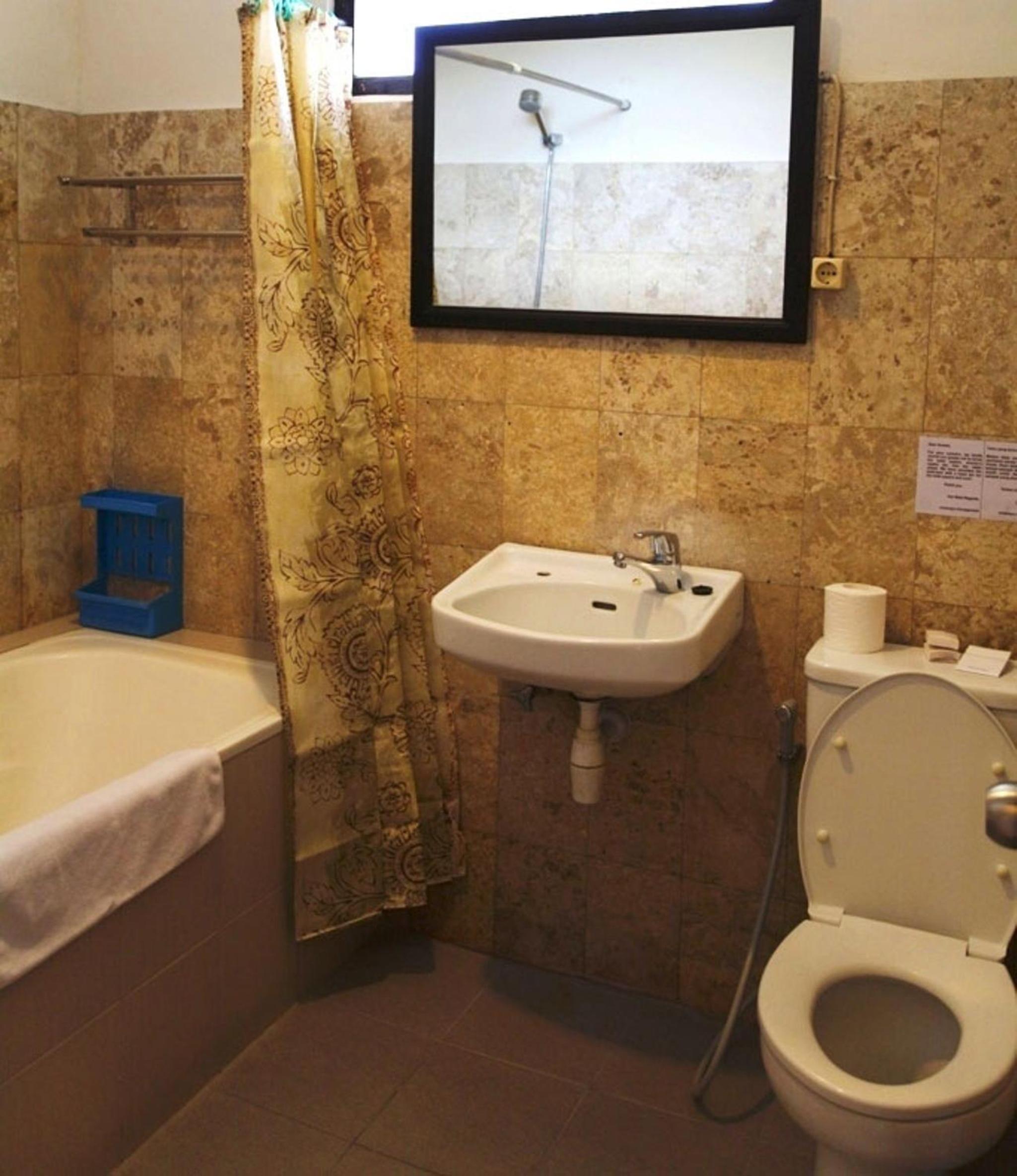 Two-Bedroom Apartment (4 Adults) - Photo 3
