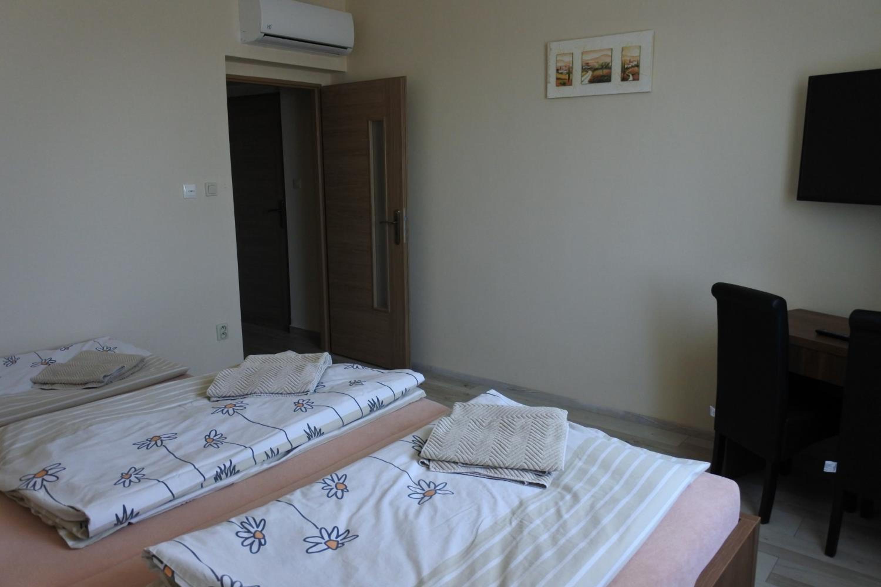Double Room photo 2