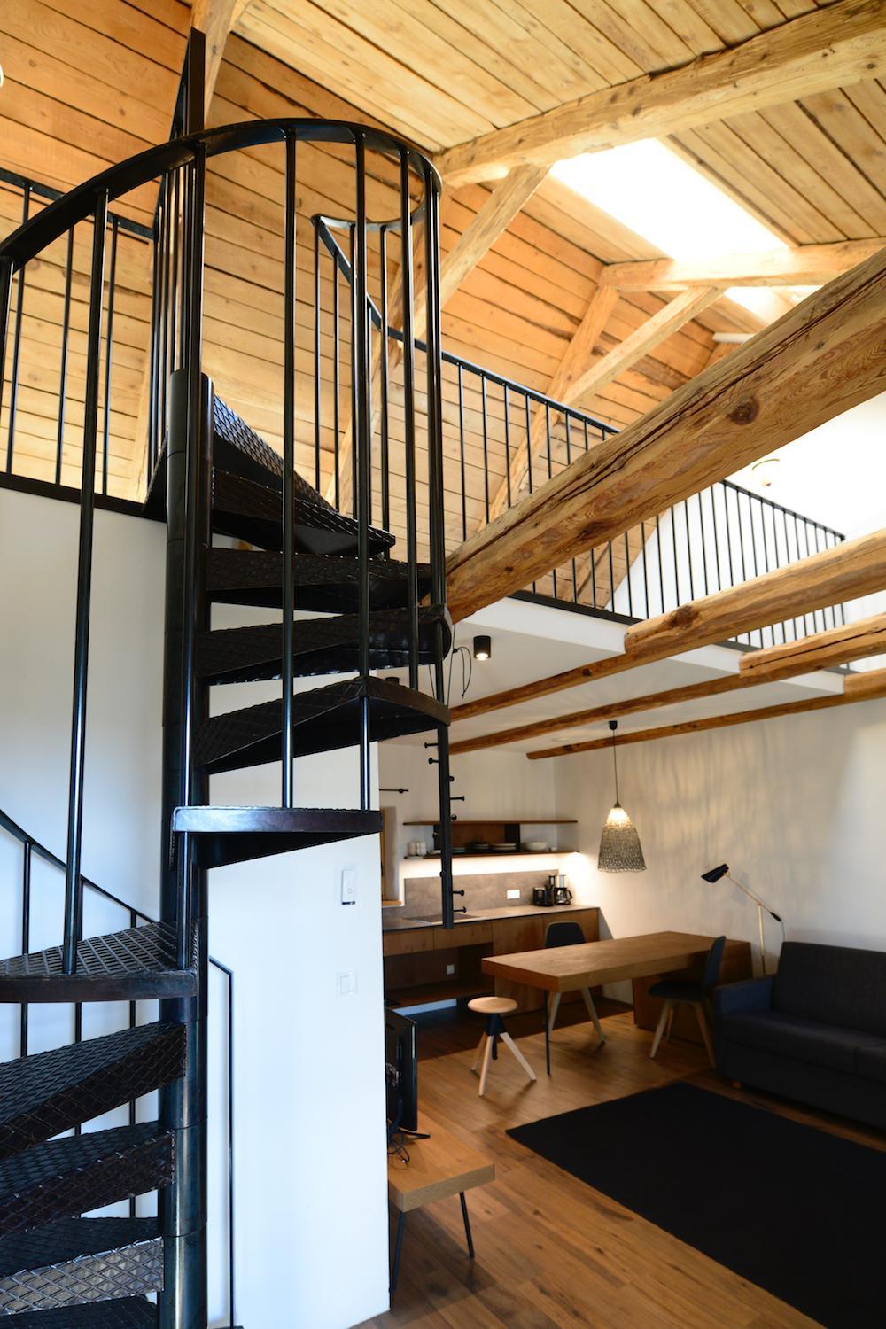 Apartment with Terrace photo 2