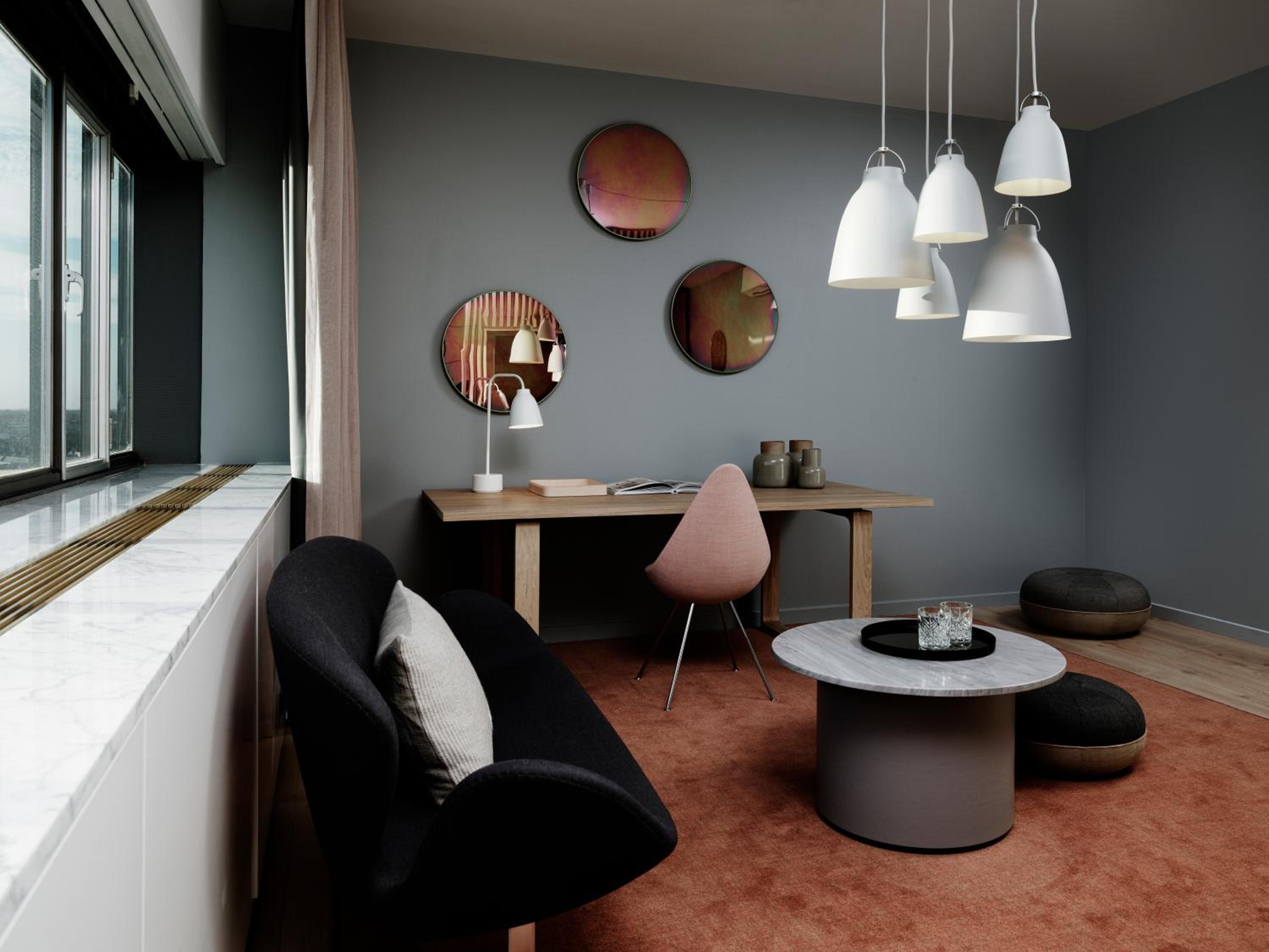 Signature Suite - Photo 7