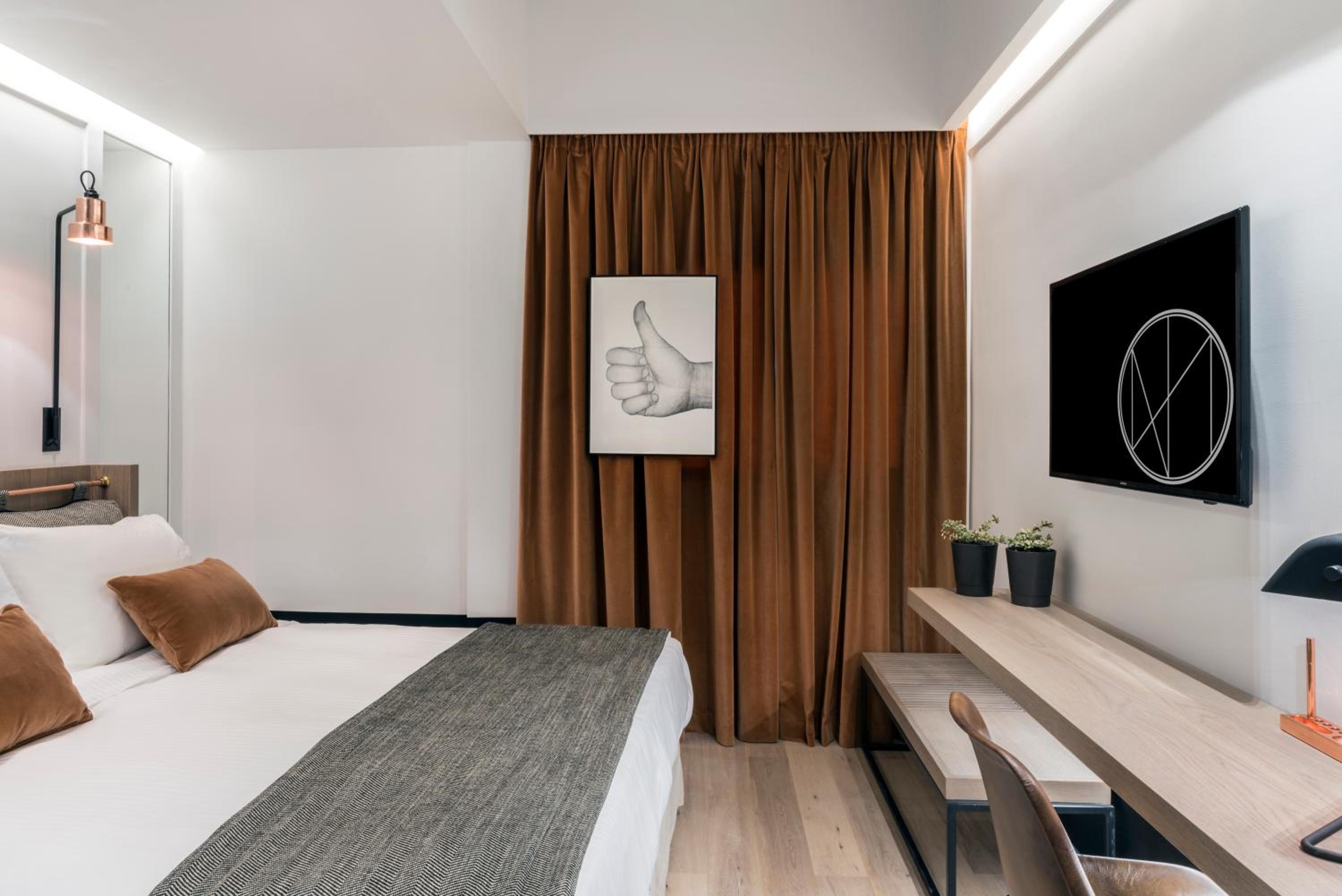 Urban Internal Double or Twin Room With No View - Photo 6