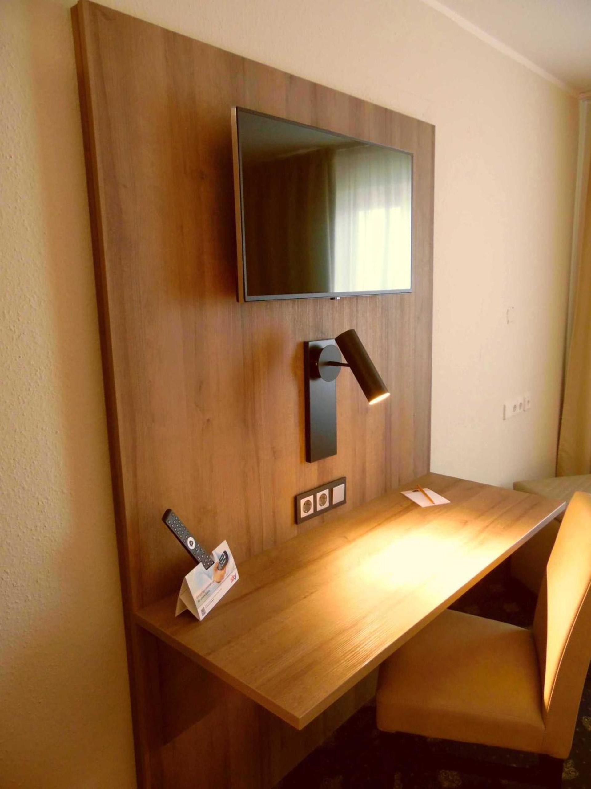 Double Room - Photo 2