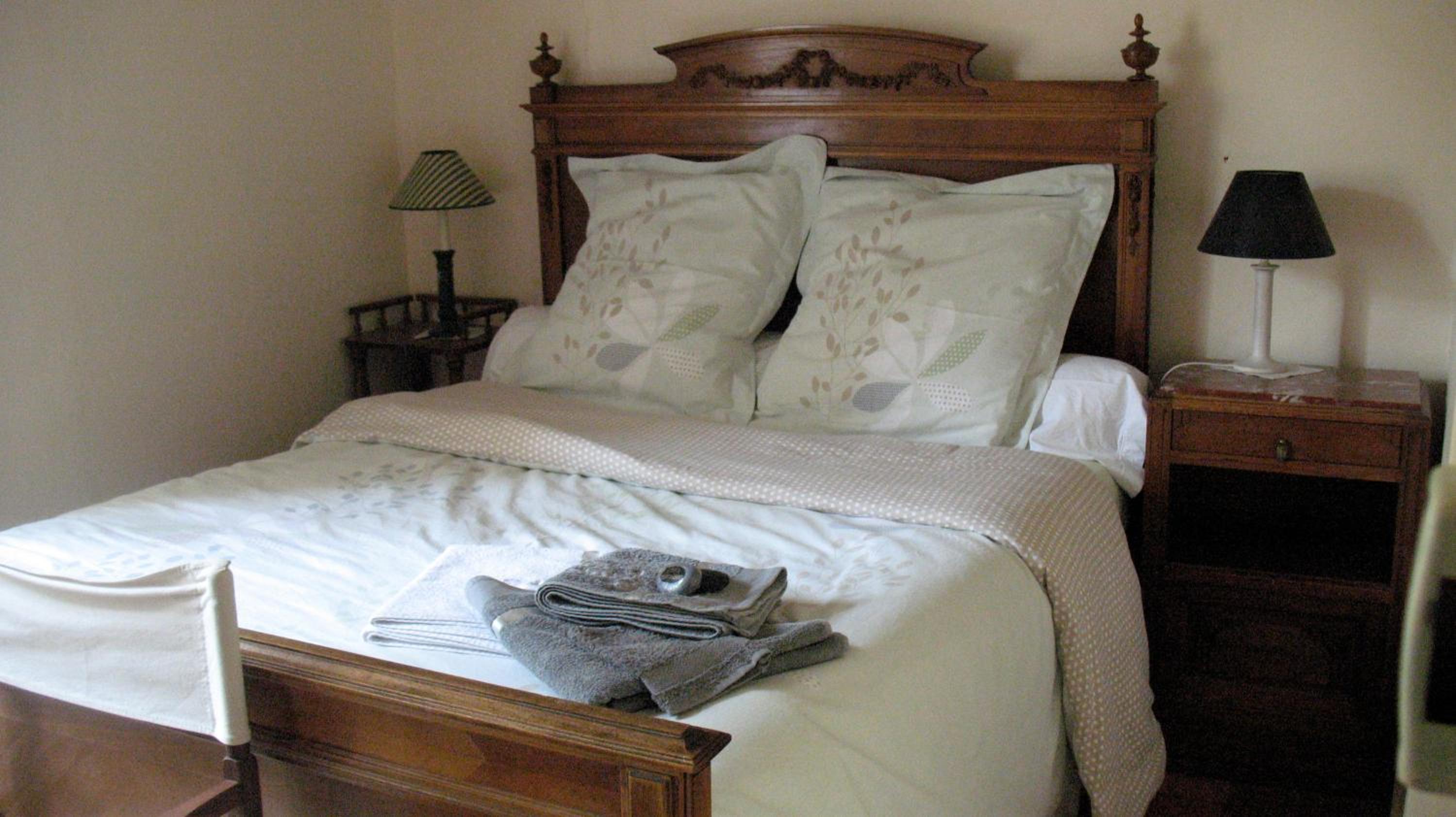 Standard Double Room photo 2
