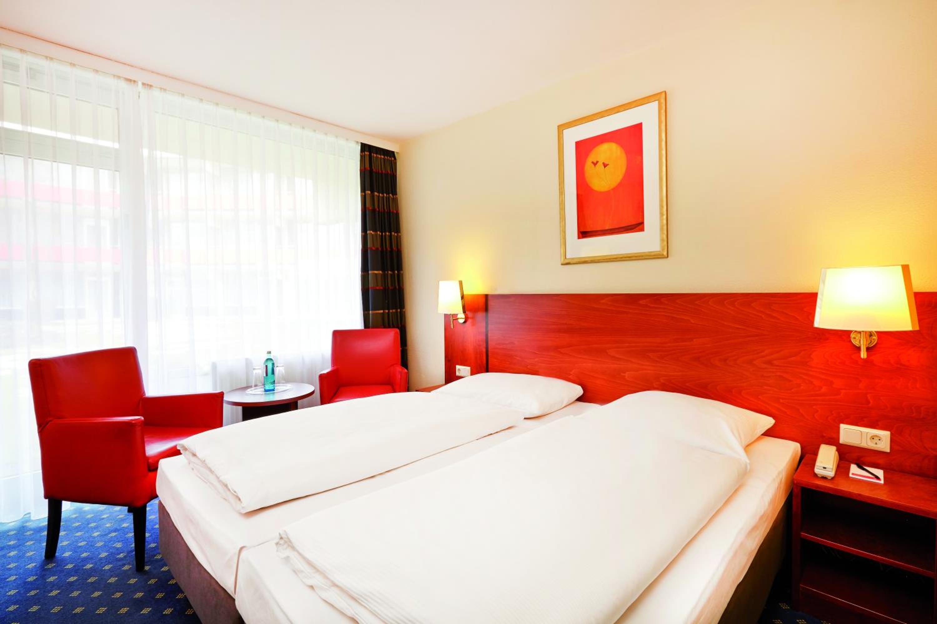 Comfort Twin Room