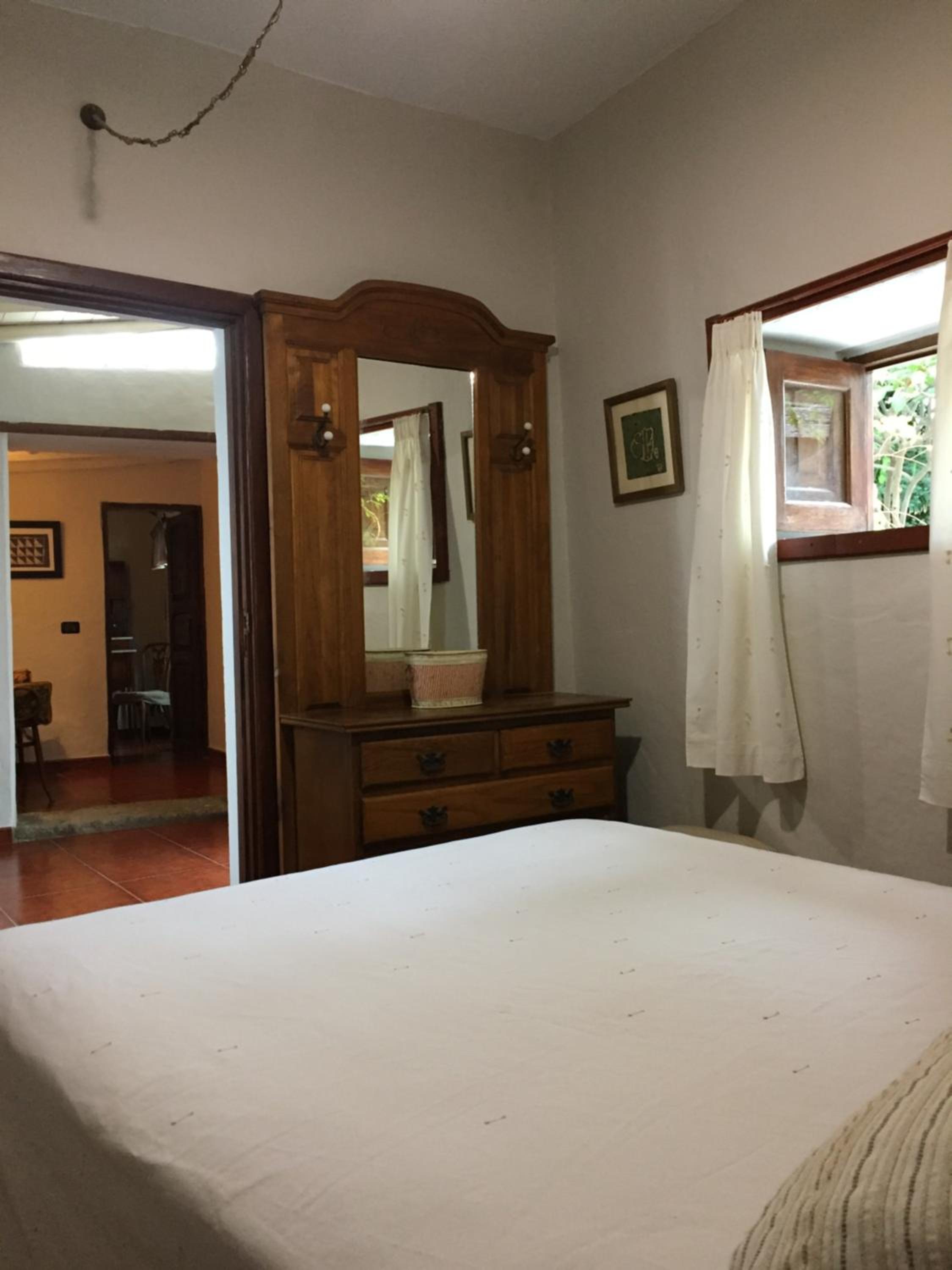 Casa de cuatro habitaciones