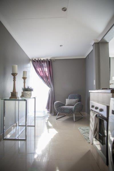 Apartment photo 3