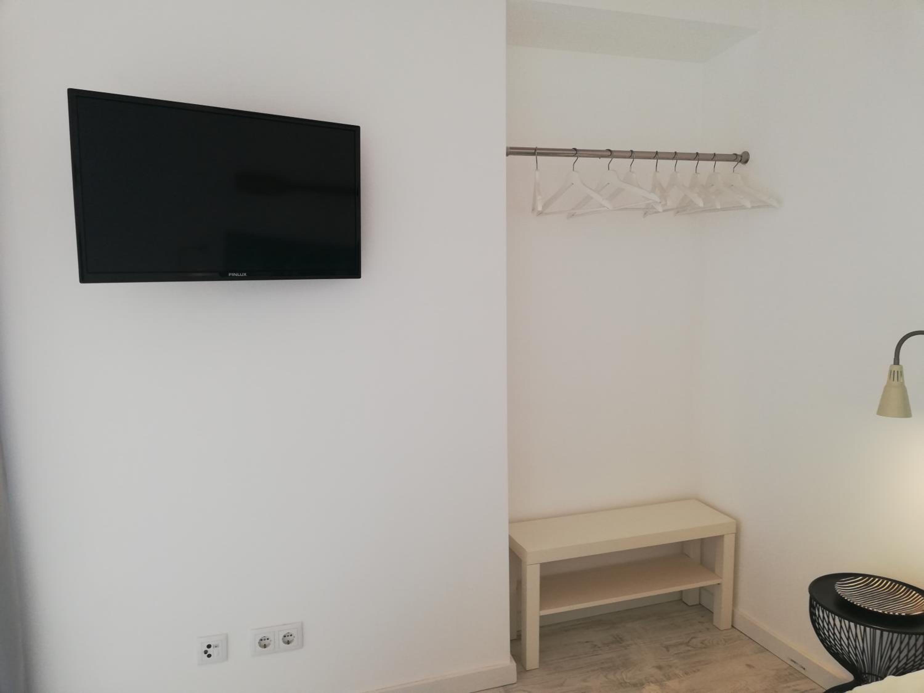 Superior Double or Twin Room - Photo 10