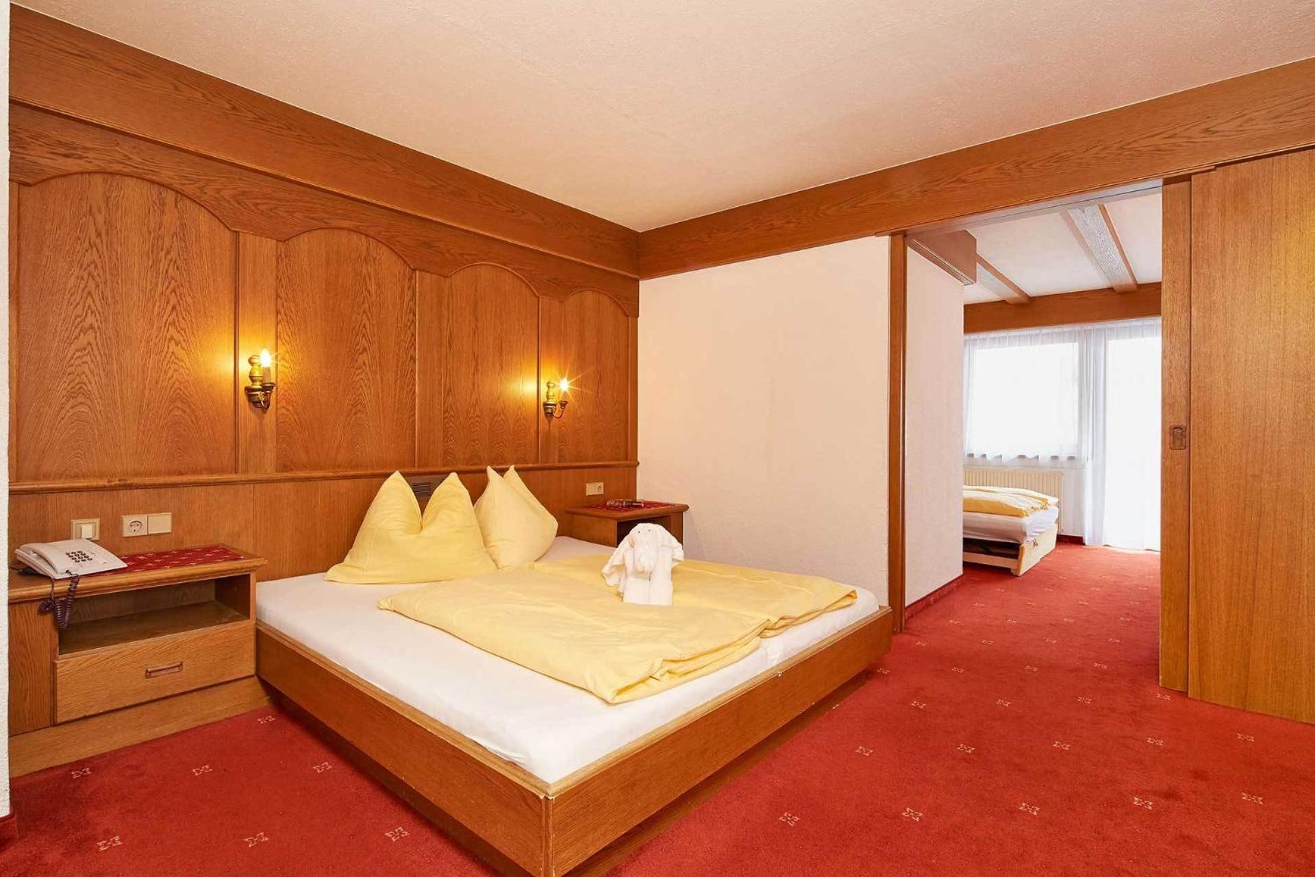Double Room with Balcony photo 3