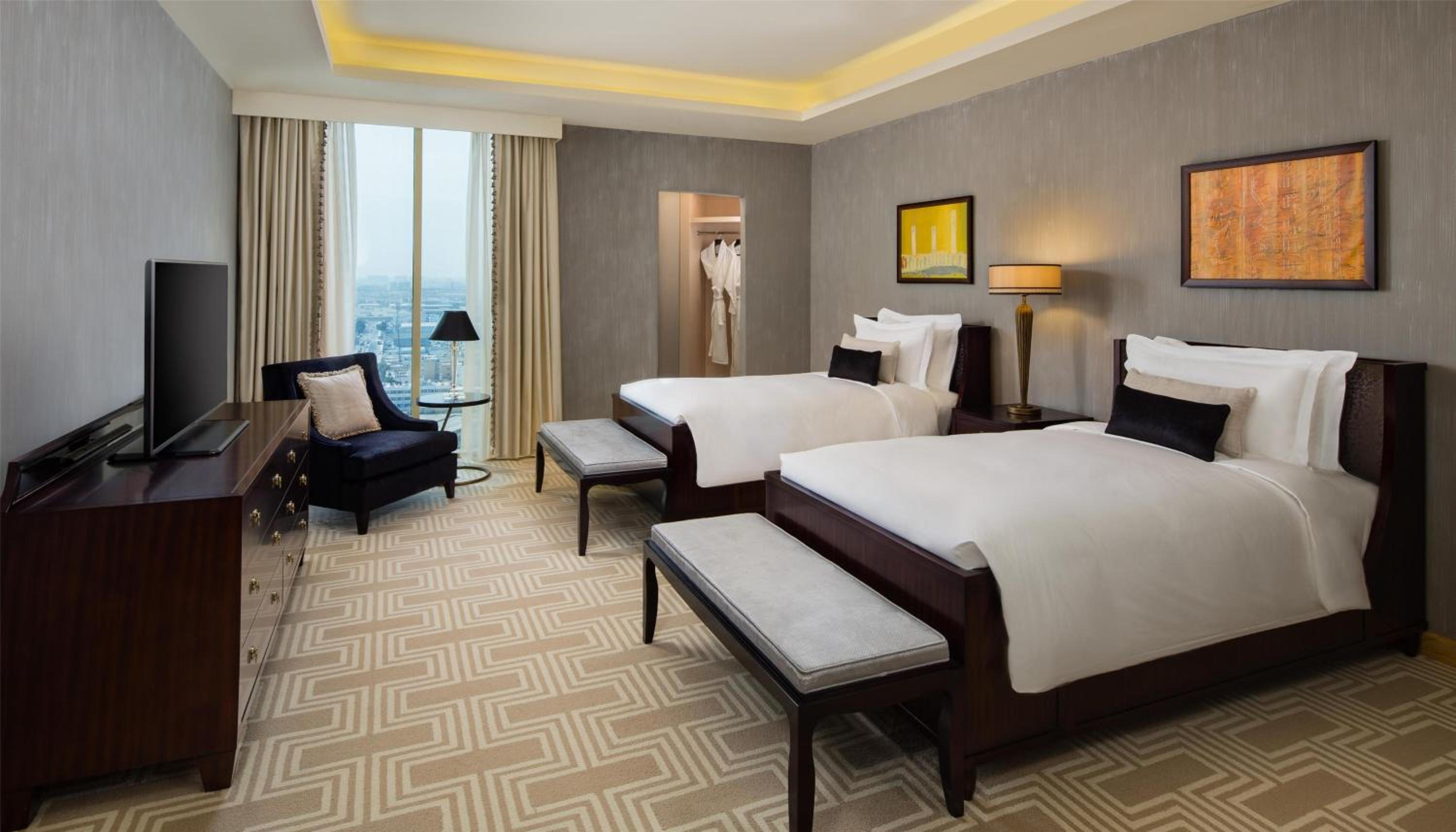 Royal Apartement photo 3