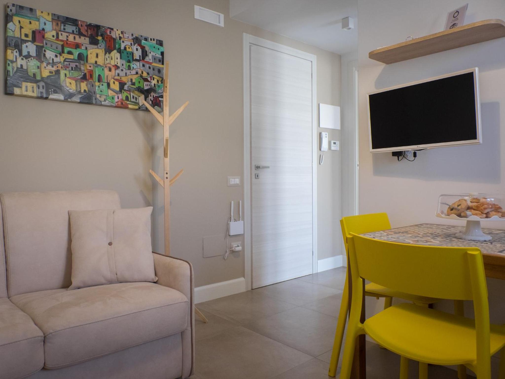 One-Bedroom Apartment