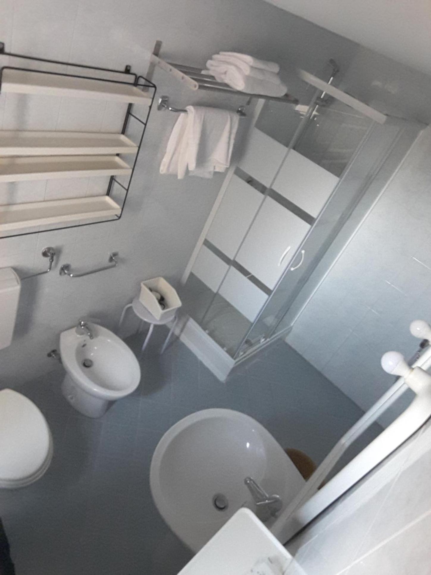 Triple Room - Photo 8