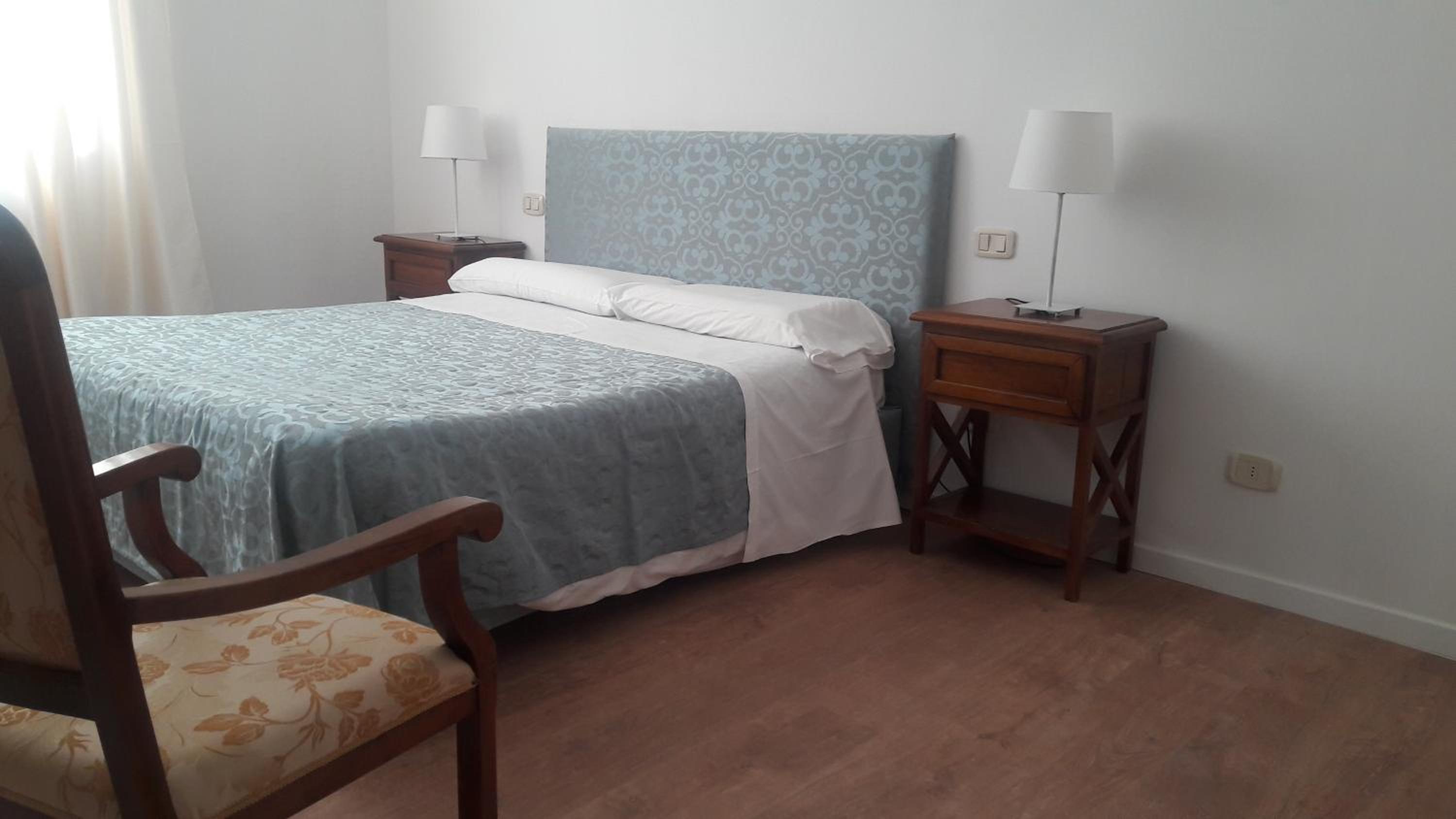 Triple Room - Photo 6