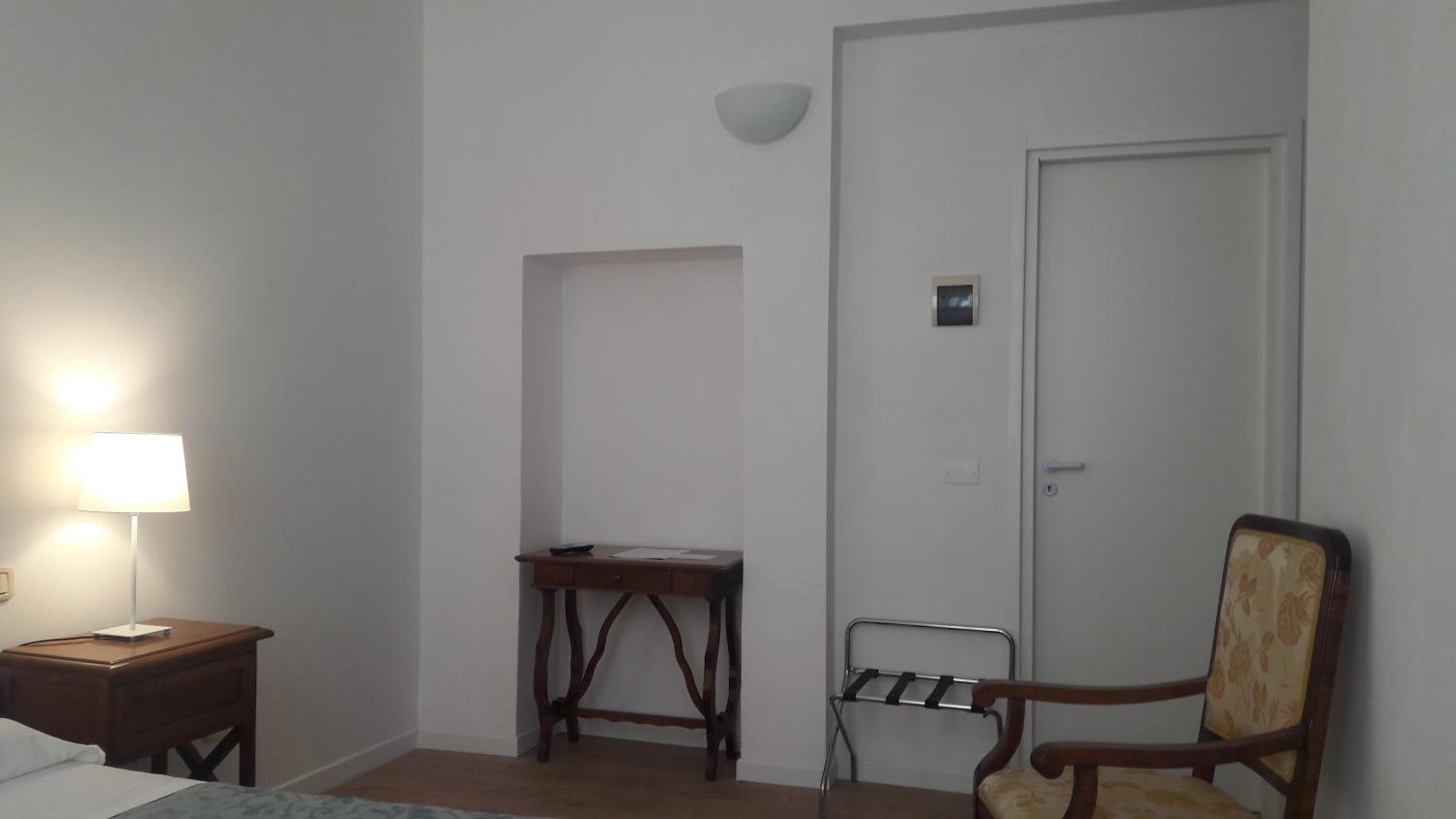 Triple Room - Photo 1