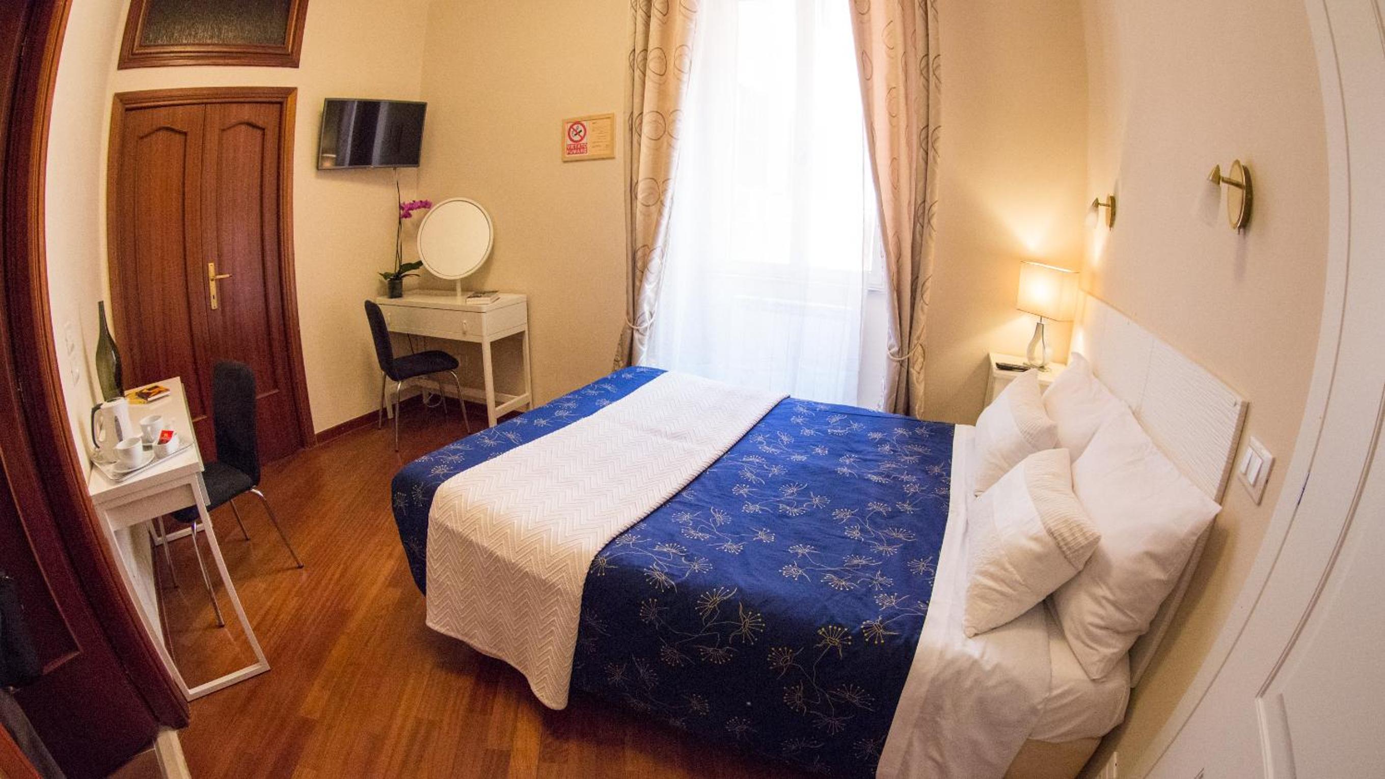 Double Room photo 1
