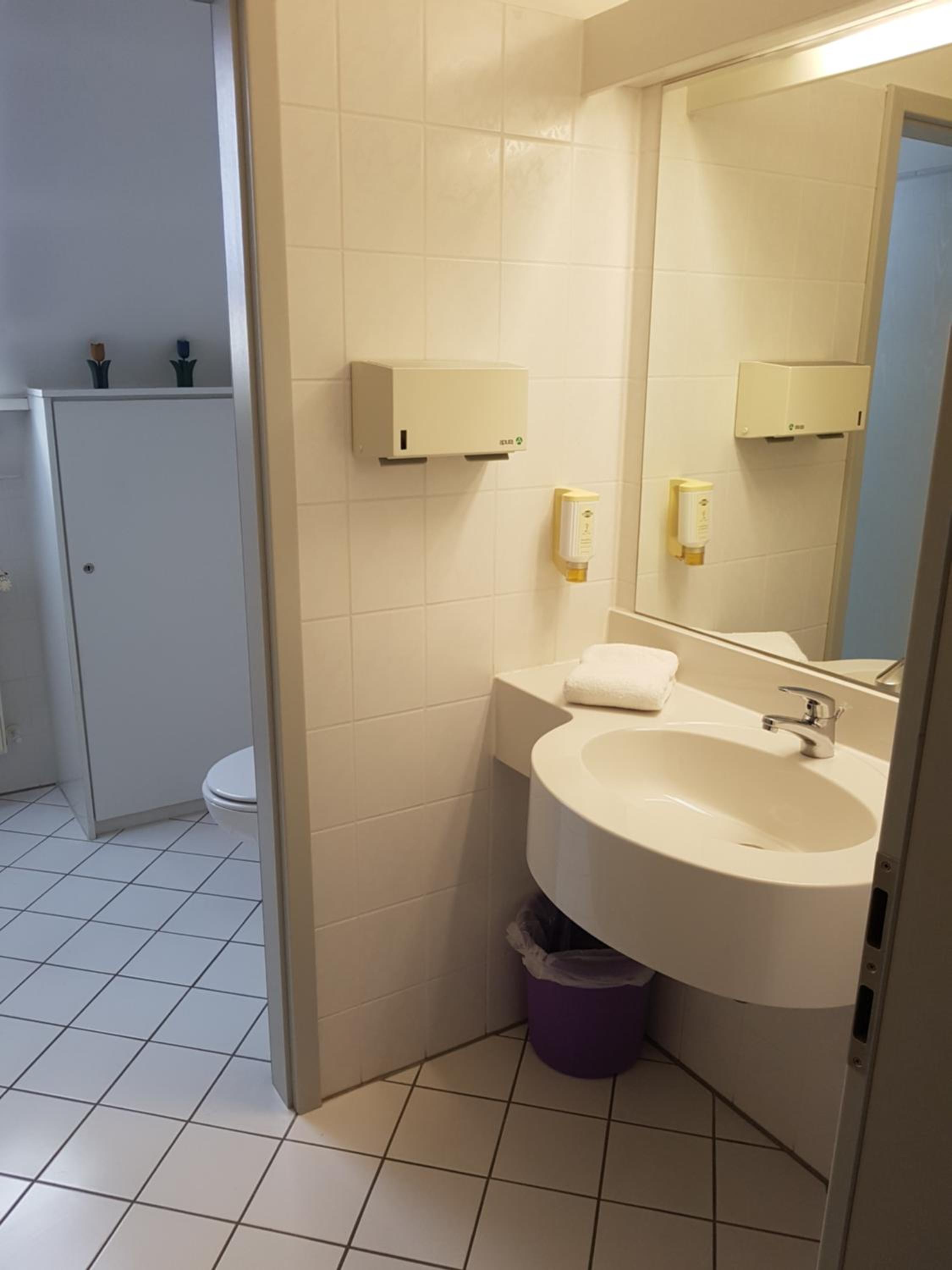 Single Room with Private External Bathroom photo 2