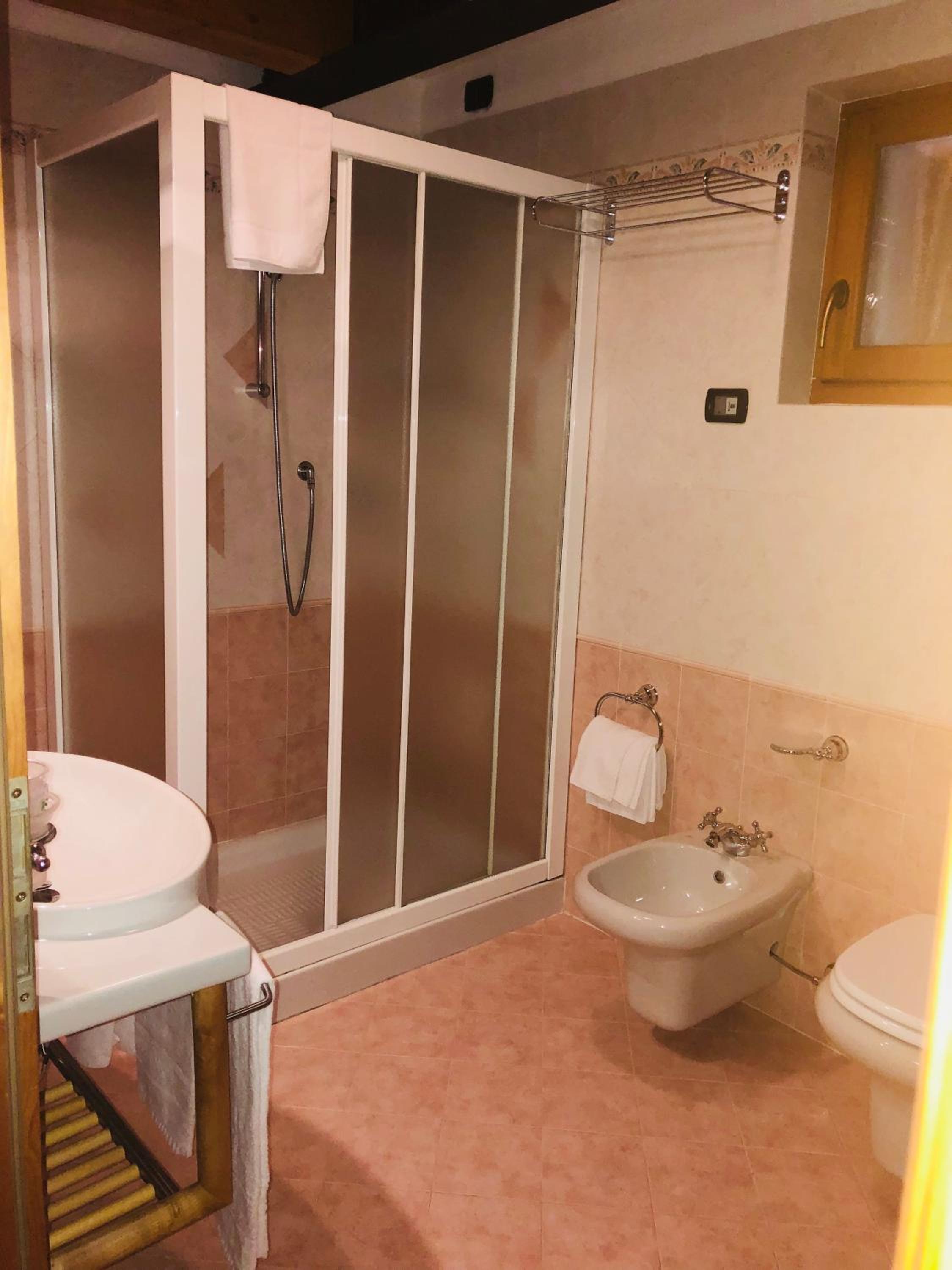 Maisonette photo 3