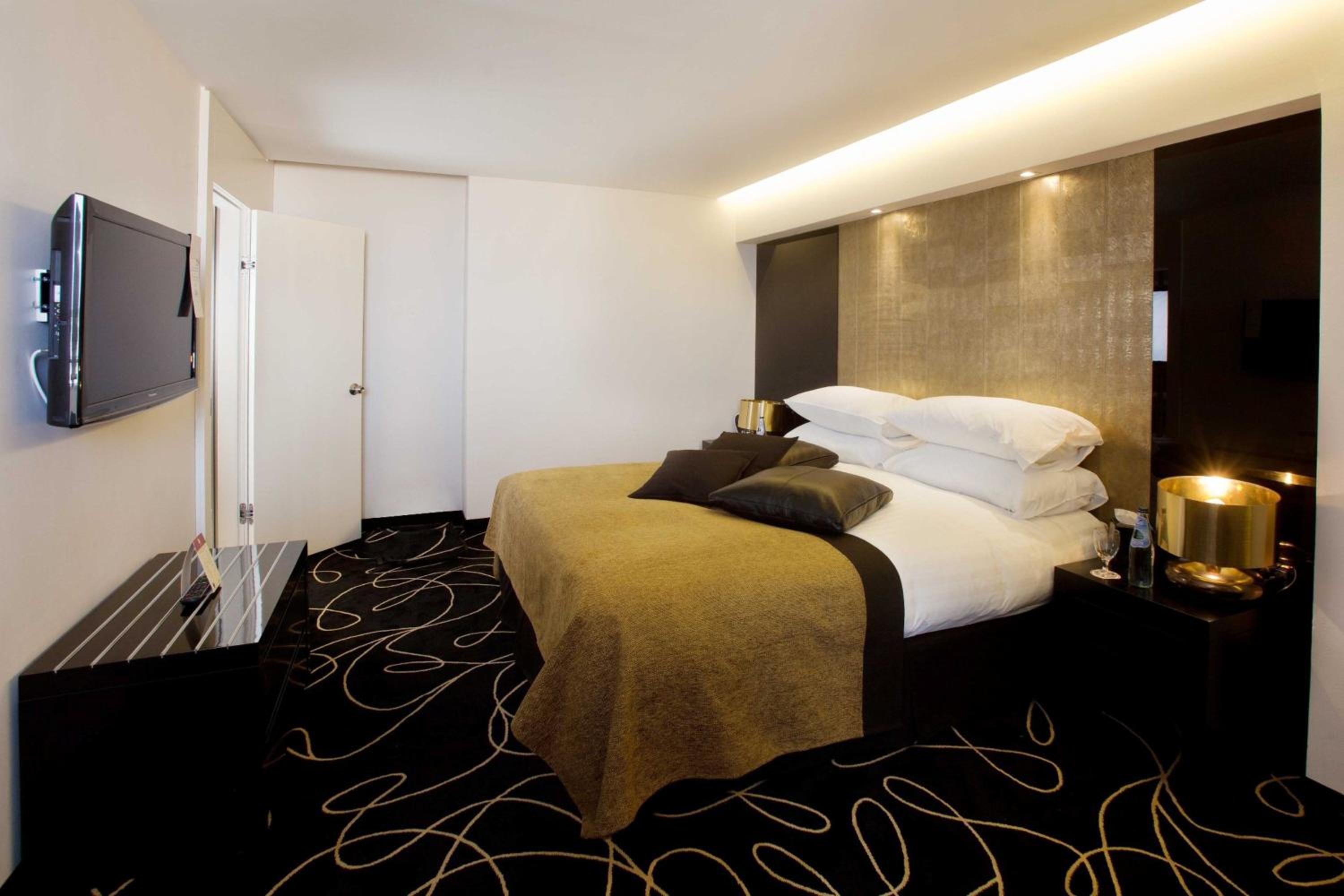 King Solomon Executive Suite - Photo 2