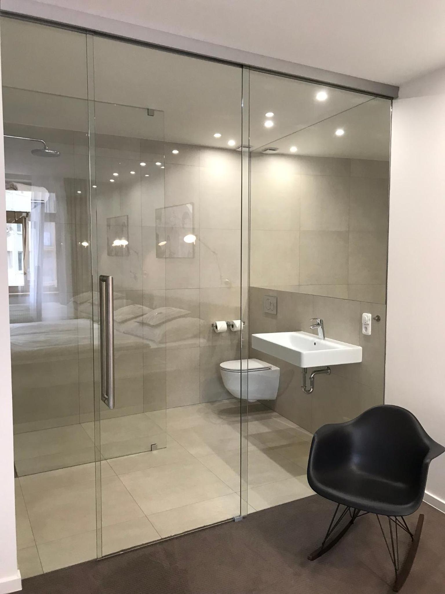 Comfort Business Double or Twin Room with Street View - Photo 20