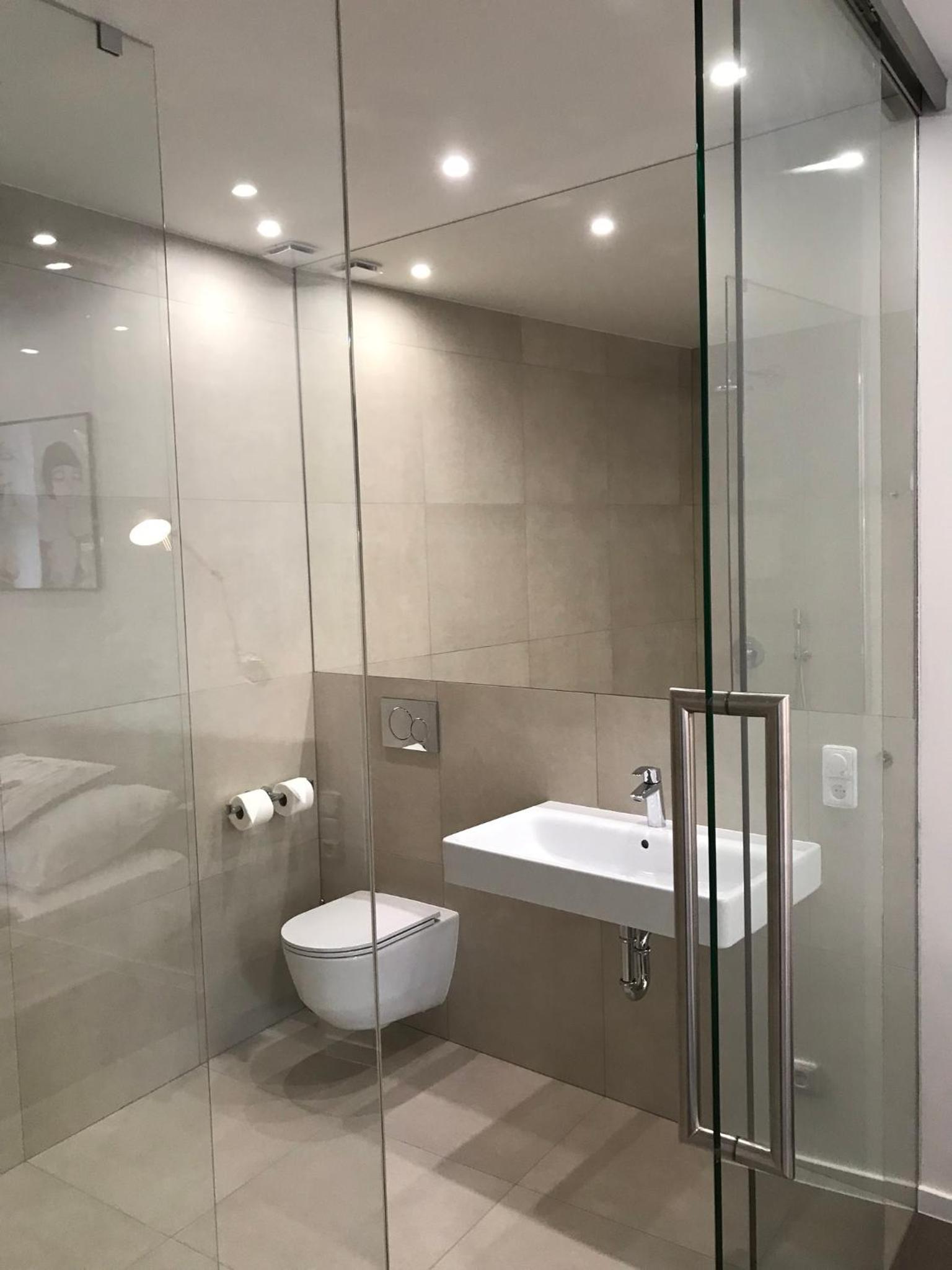 Comfort Business Double or Twin Room with Street View - Photo 14