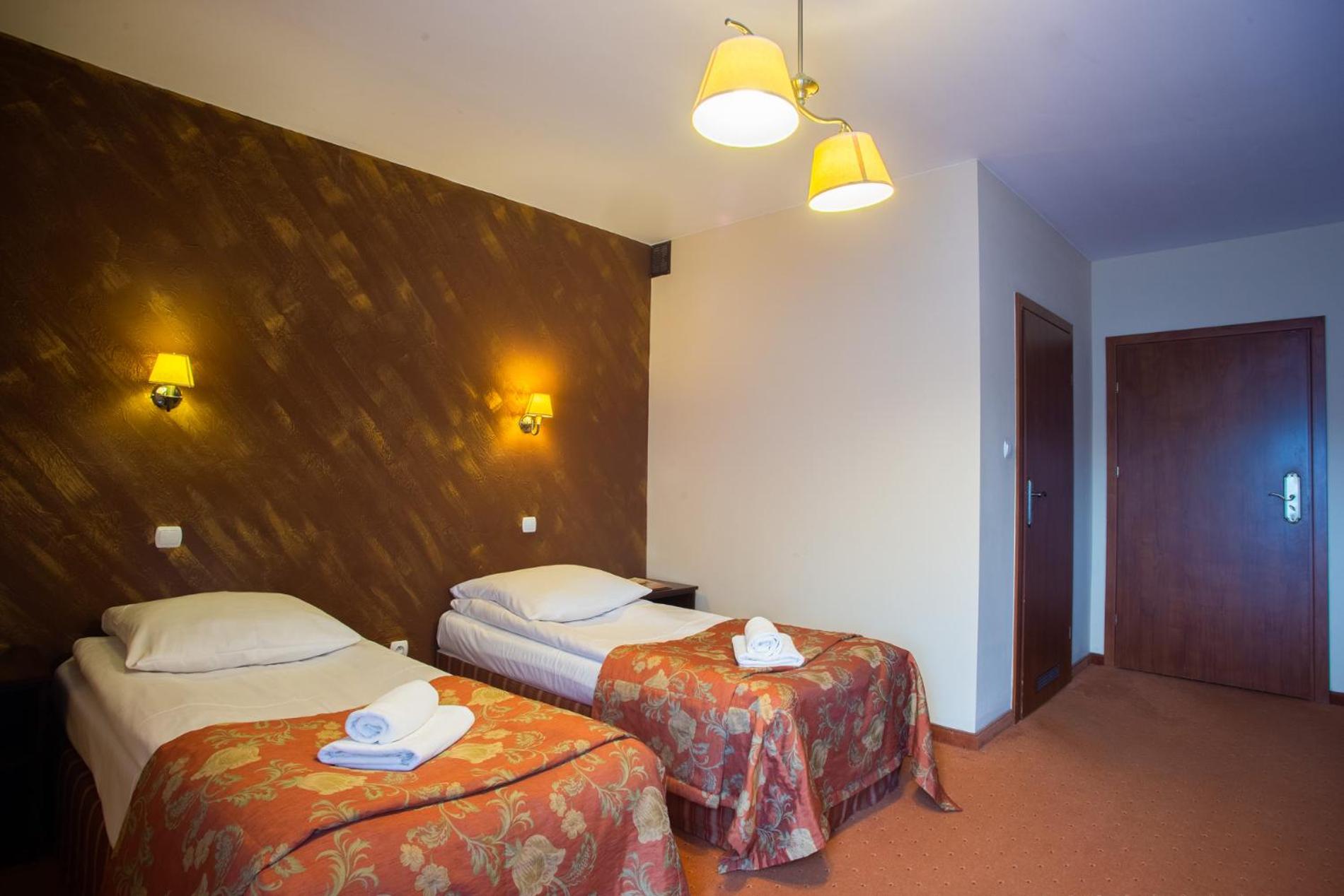 Double or Twin Room - Photo 1