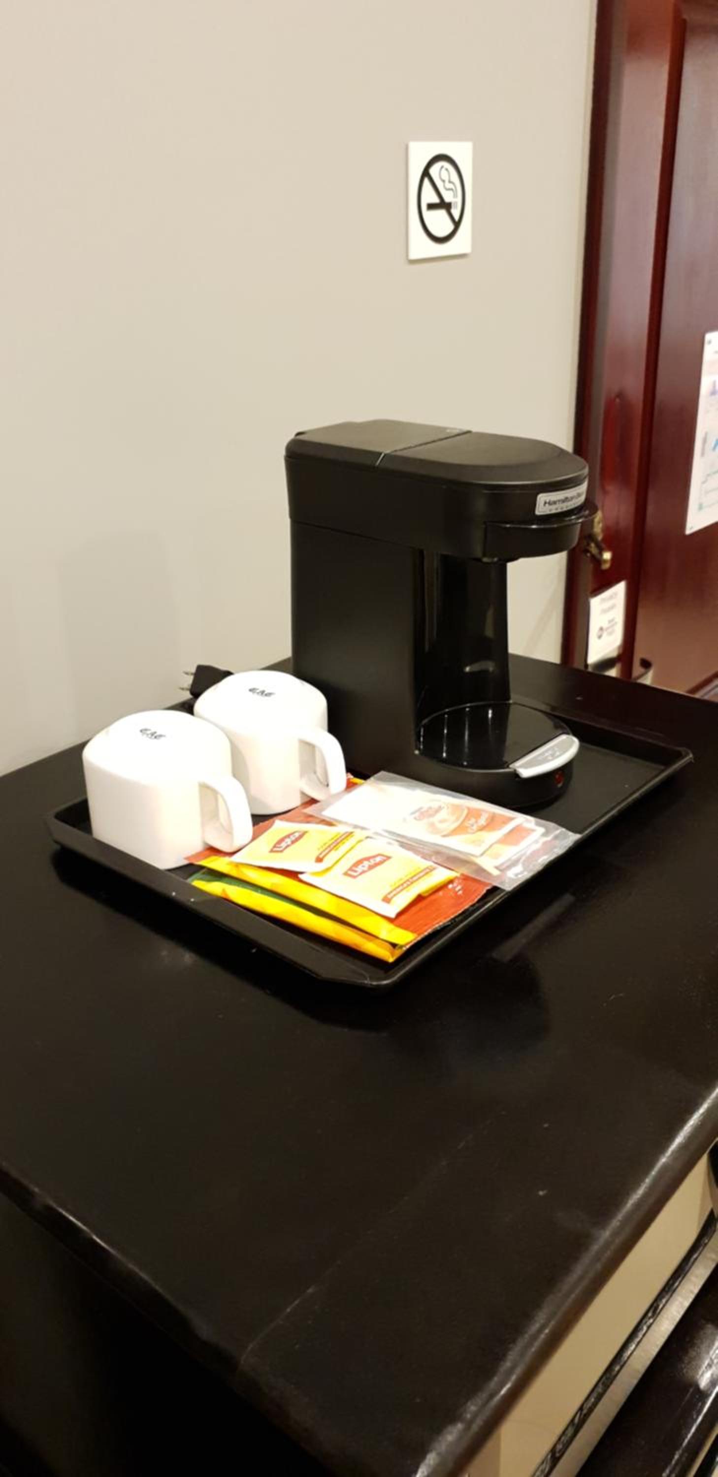 Premium King Room - Non Smoking - Photo 18