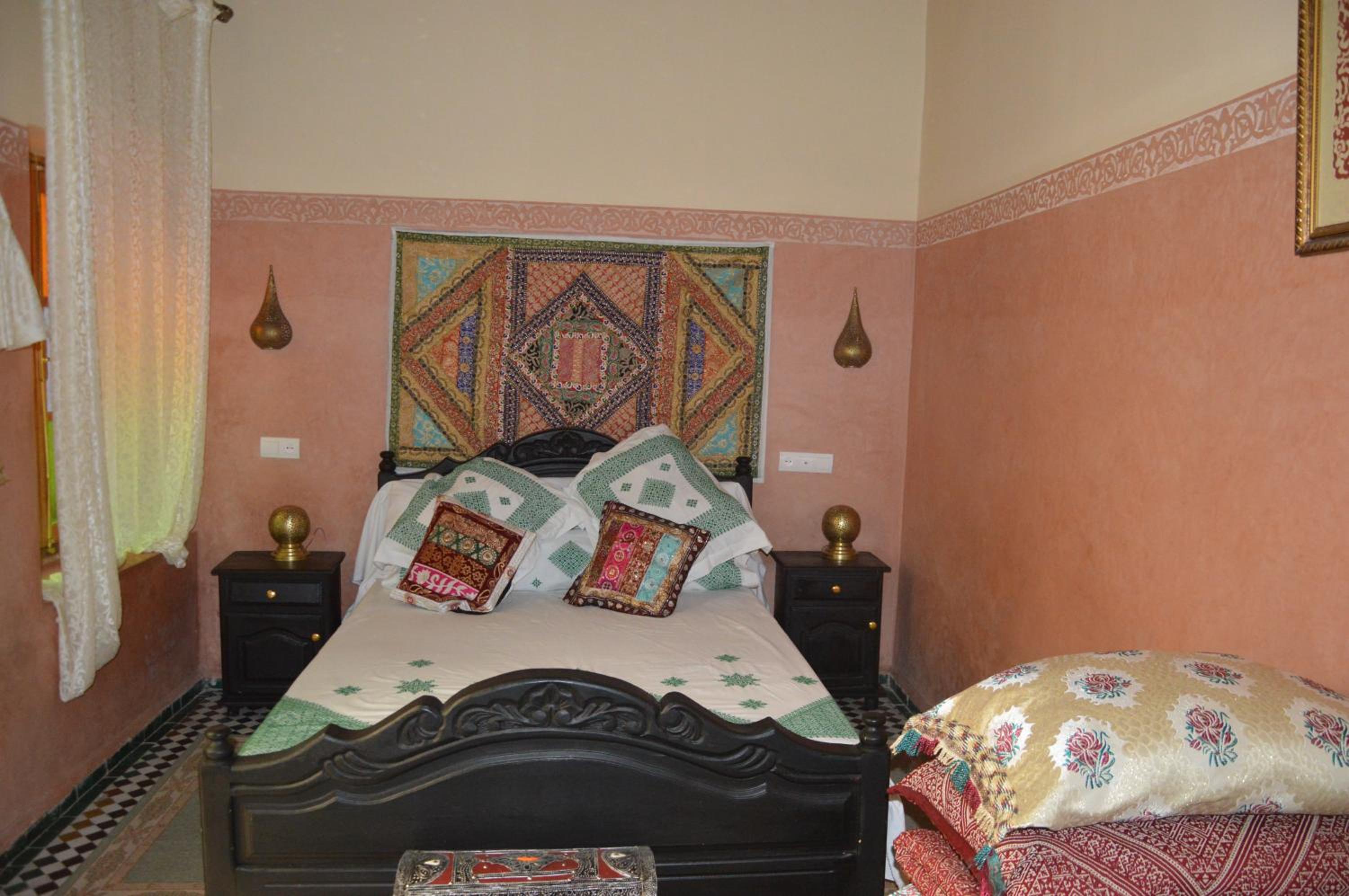 Standard Double Room - Photo 2