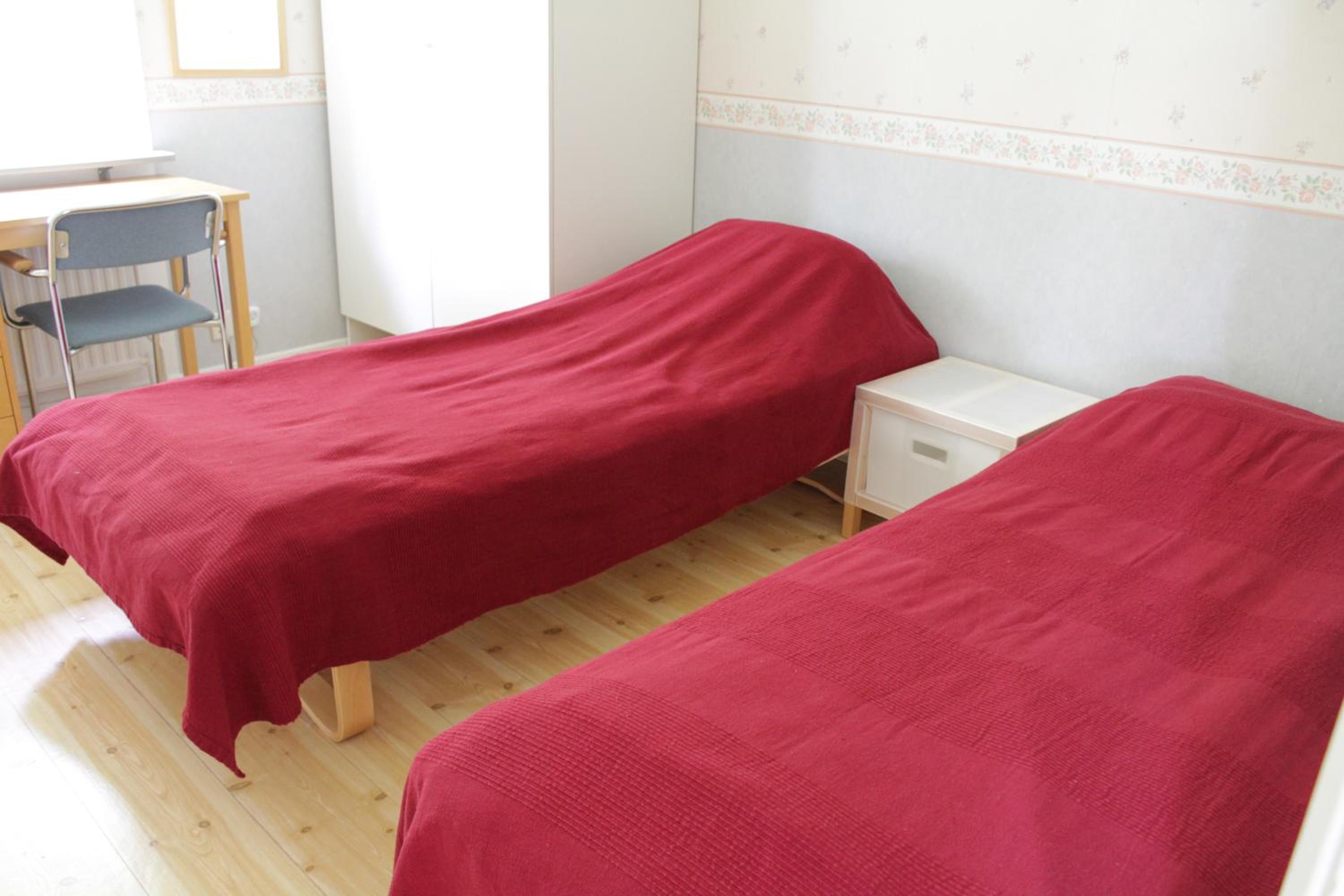 Two-Bedroom Apartment - Annex photo 2