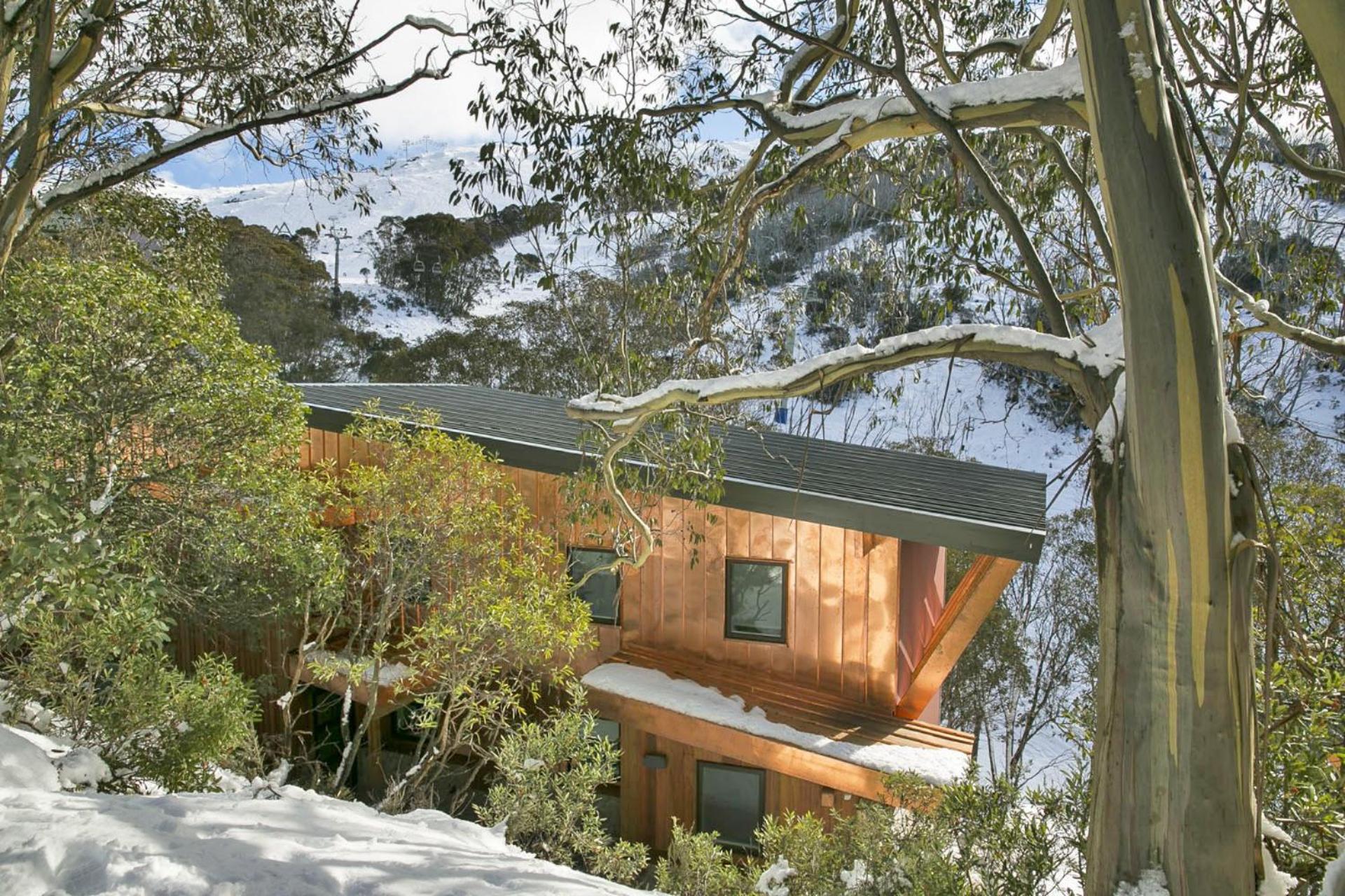 Apartment with Mountain View photo 2