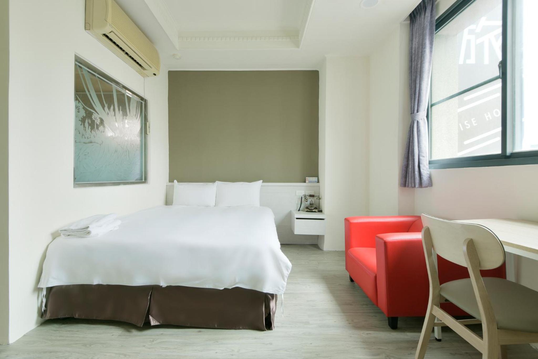 Superior Double Room with Bath